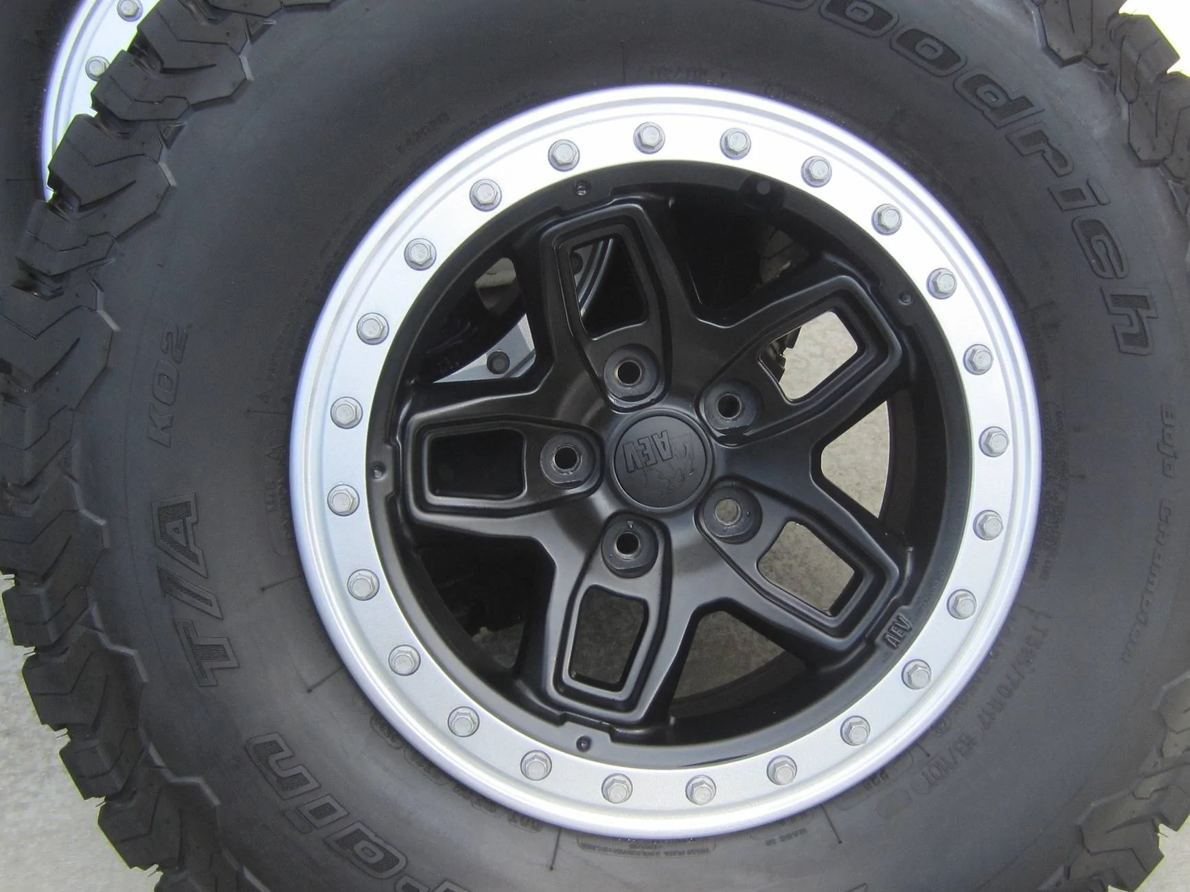 Jeep Gladiator tires wheels for sale IMG_5152 - Copy