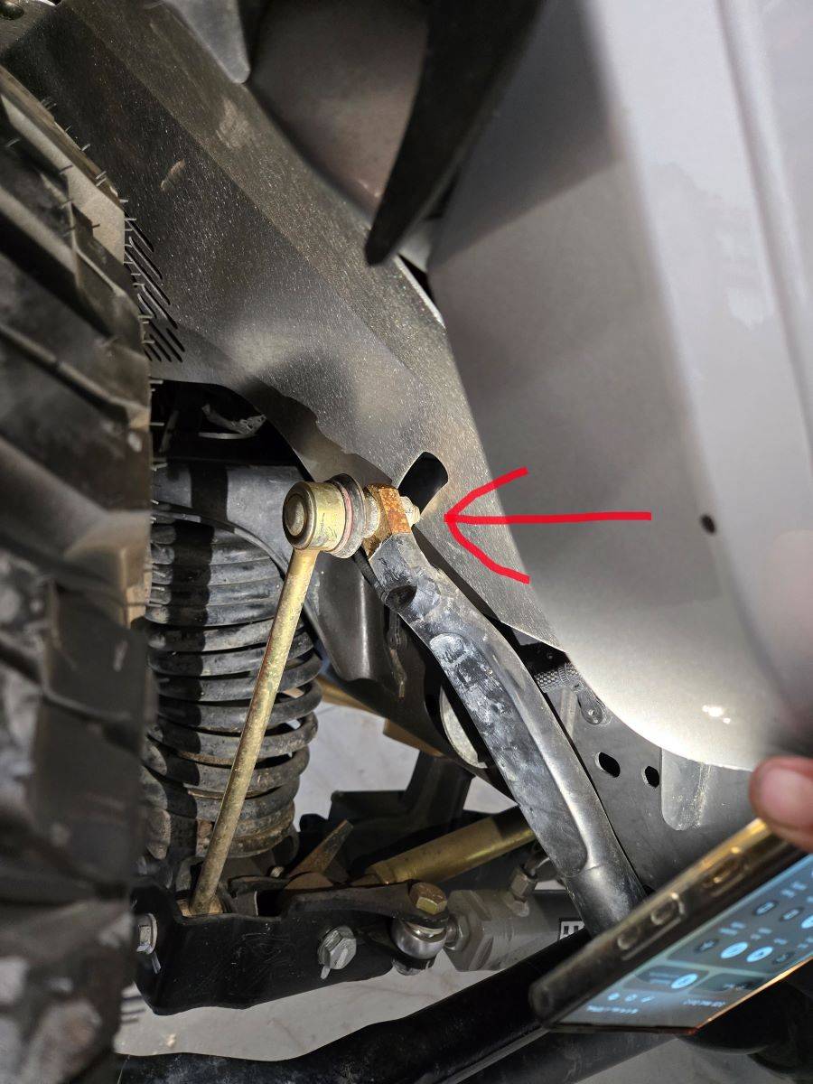 Jeep Gladiator MetalCloak Inner Fenders Clearance Issue Inner Fender Clearance Issue v2 Sm