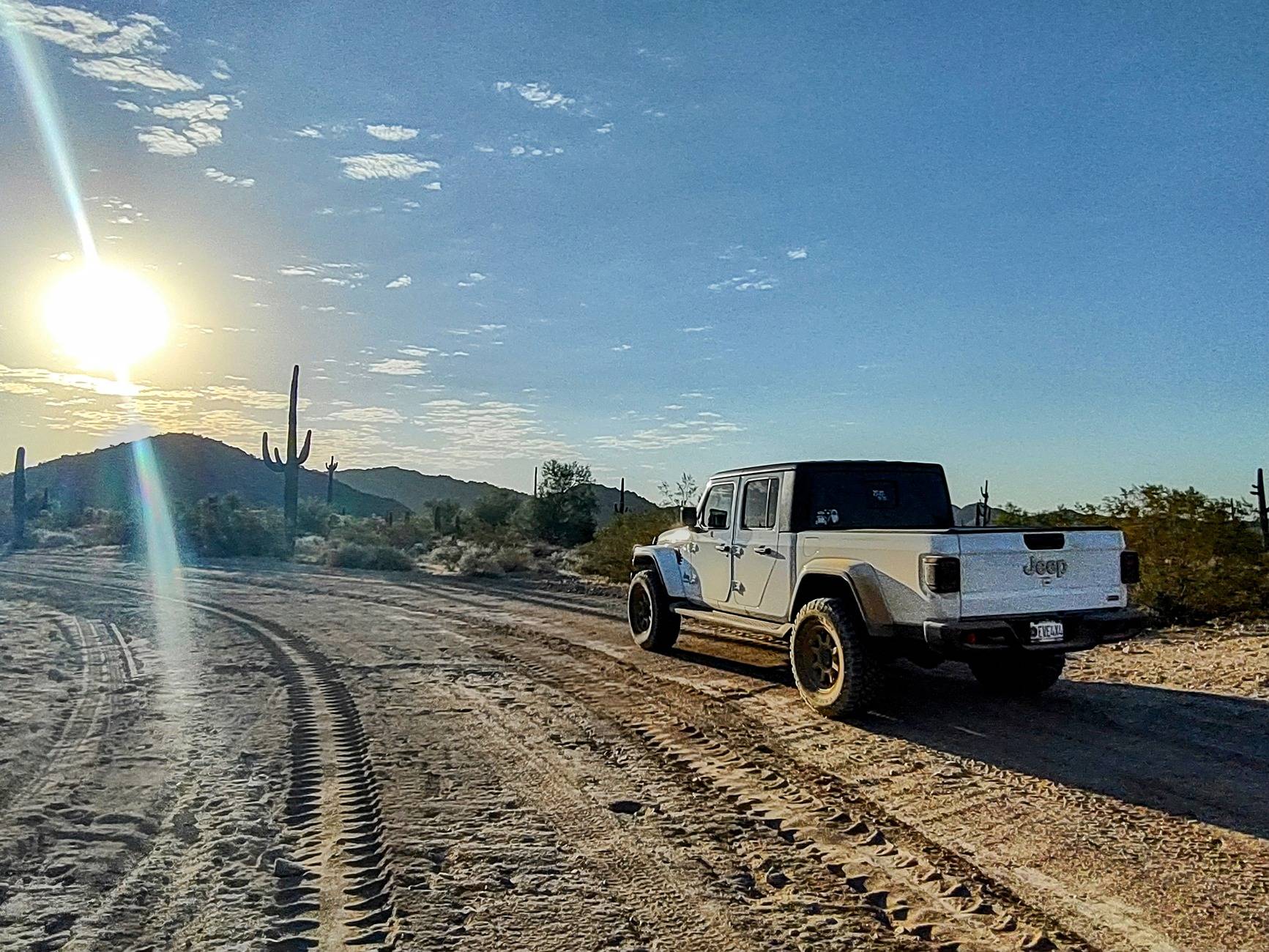 Jeep Gladiator Gladiator Glamour Shots IMG_20241004_072539529_HDR (1)