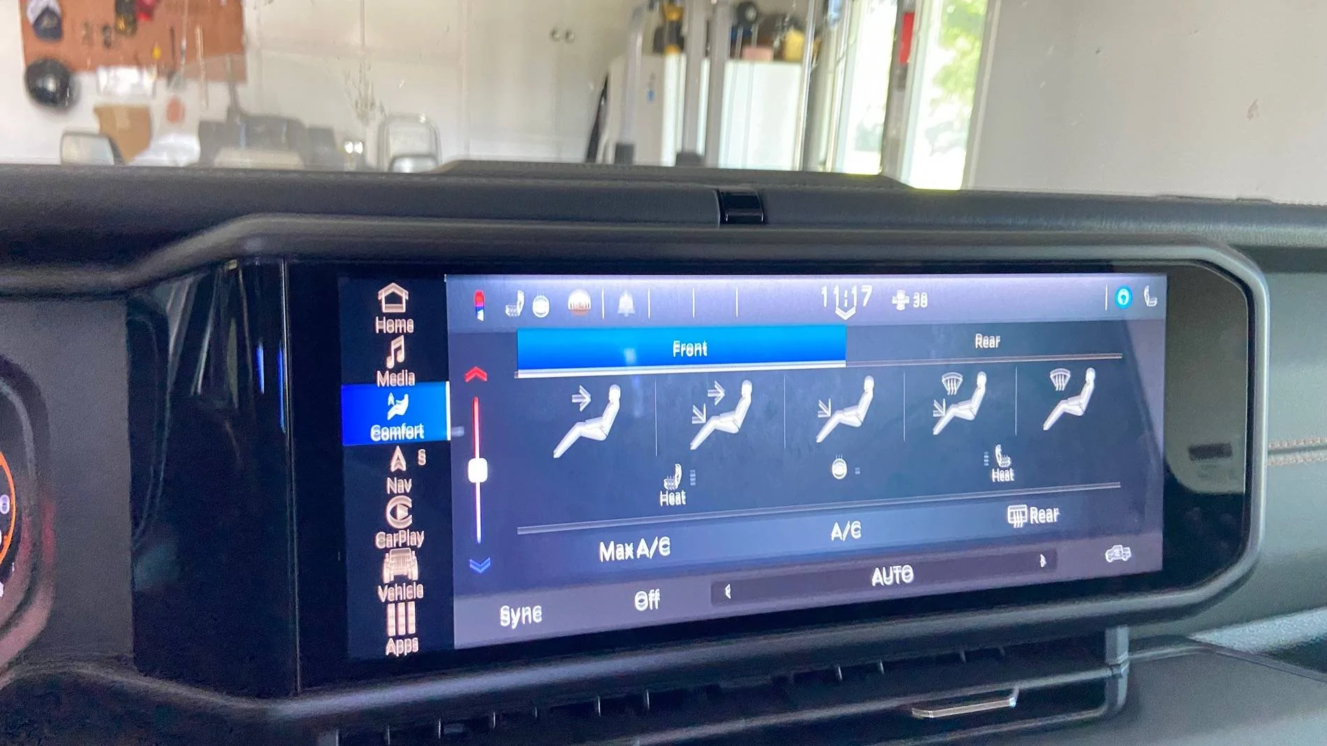 Jeep Gladiator Software update broke climate controls IMG_4209