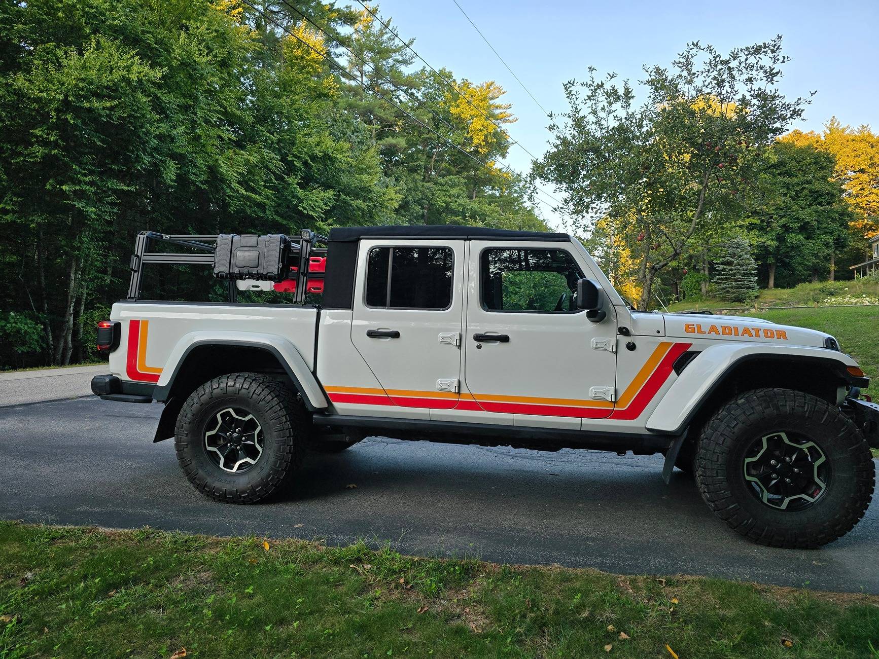 Jeep Gladiator Xtrusion Overland XTR1 Bed Rack and Bak X4S Tonneau Cover $1750 1000021524