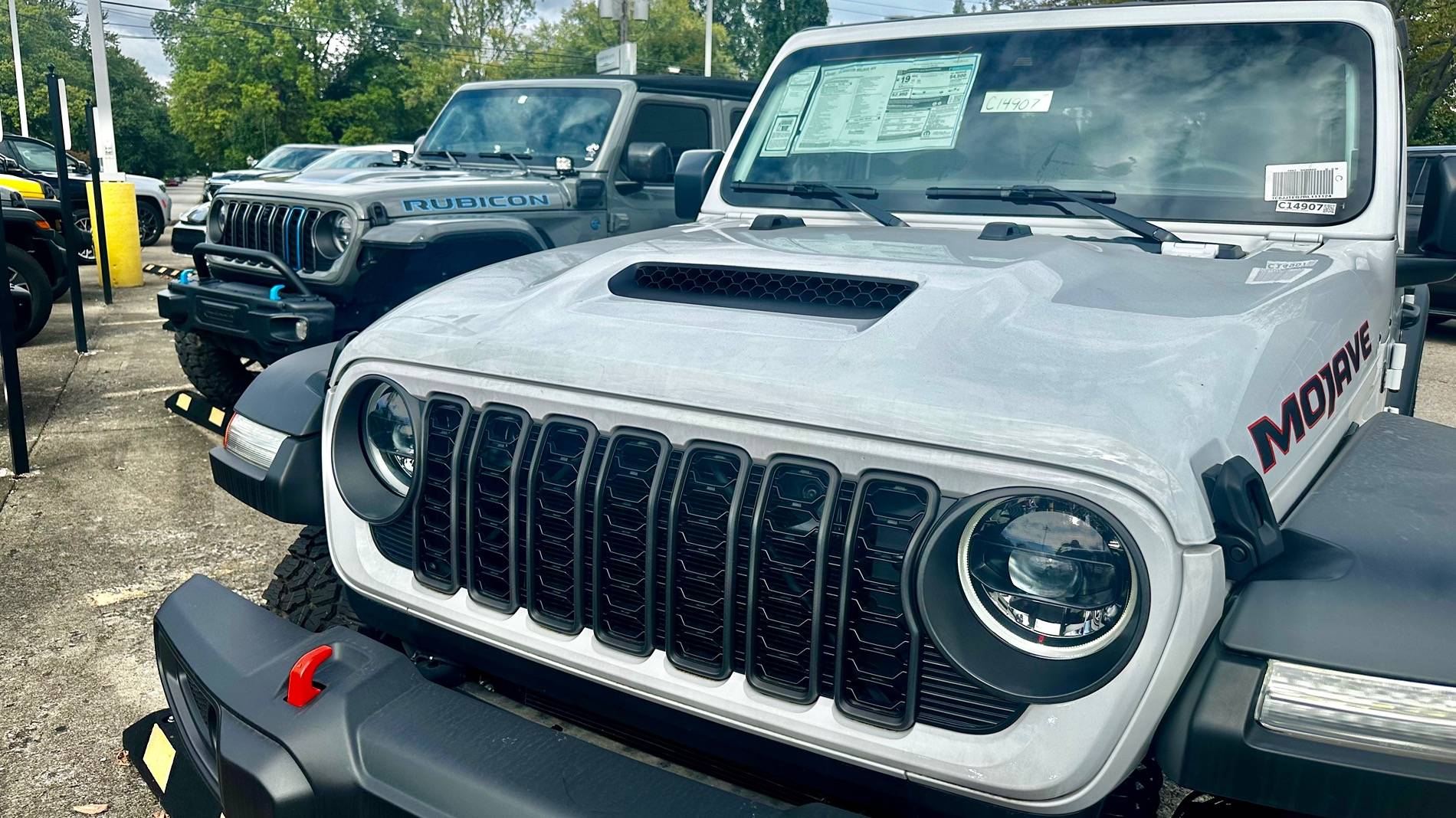 Jeep Gladiator DKs_Mojave 2024 Build (White) IMG_0824