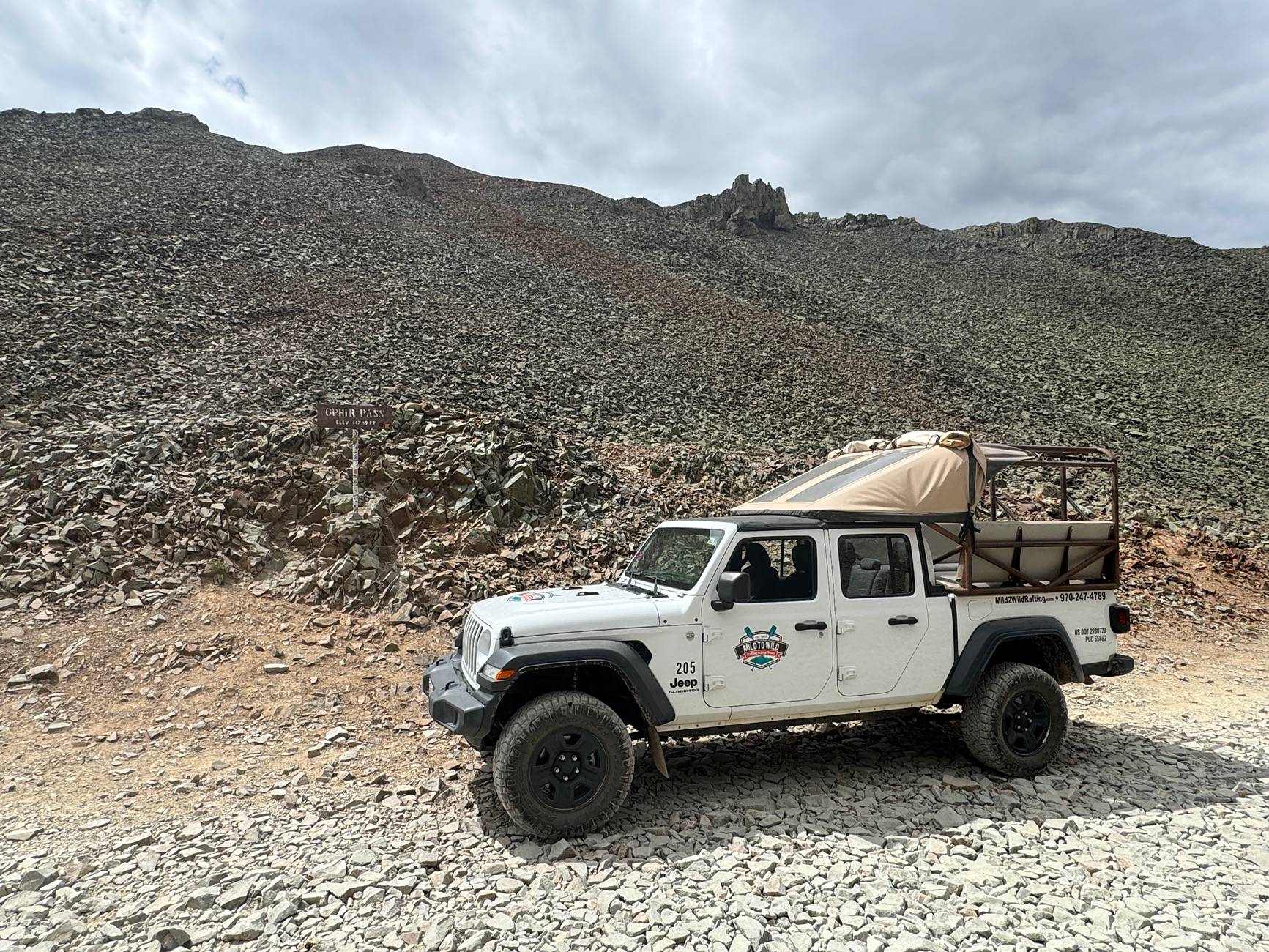 Jeep Gladiator Photo Request: 2 inch lift w/ 33inch tires IMG_0364