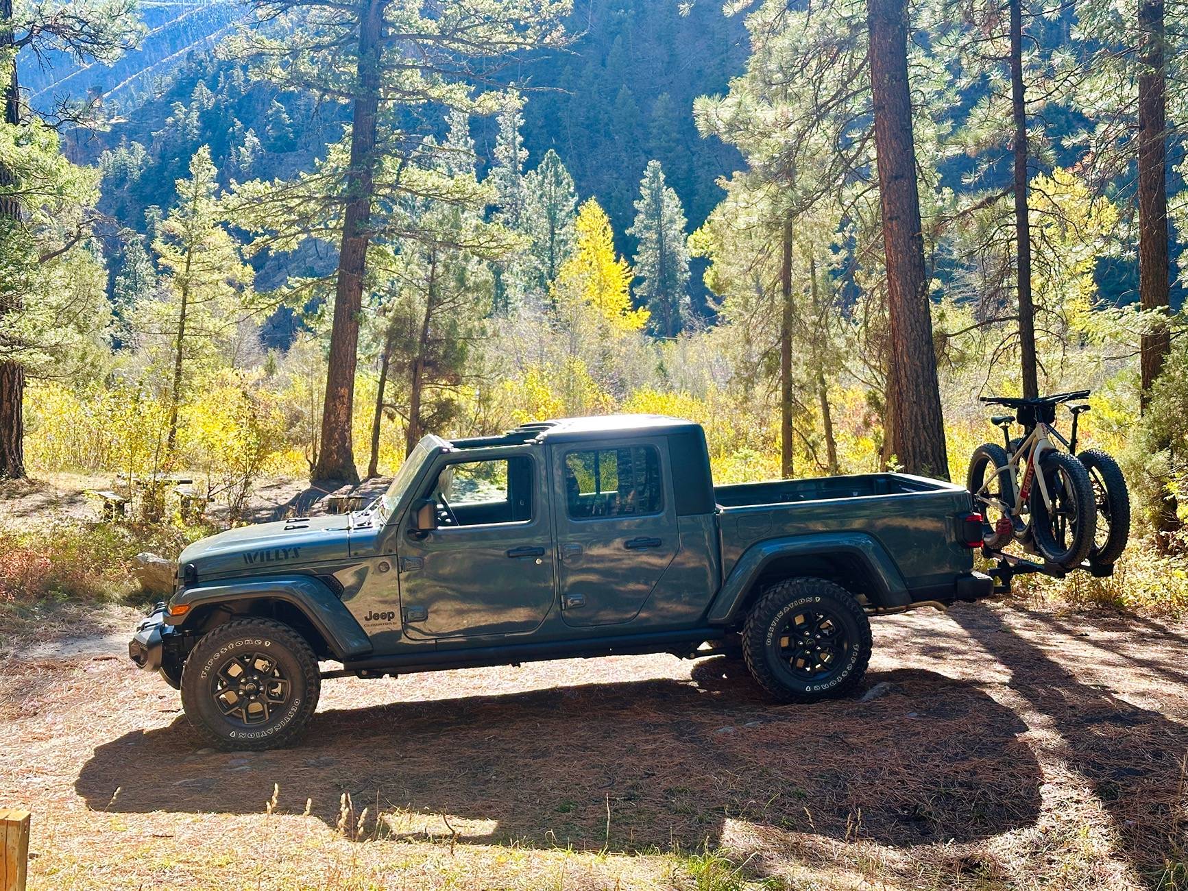 Jeep Gladiator Gladiators + Mountain Biking Photos - Post Yours IMG_5220