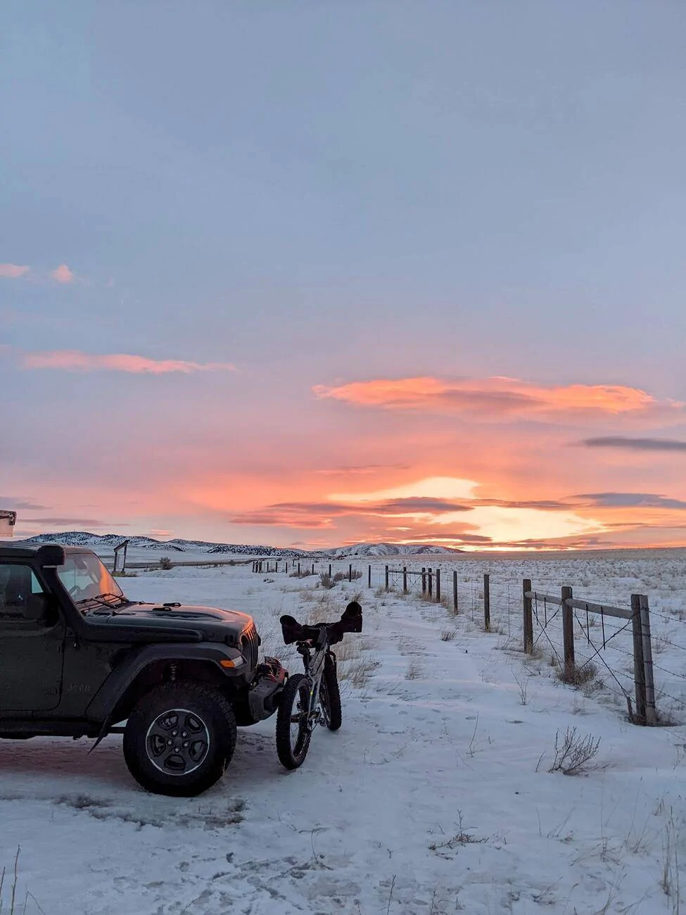 Jeep Gladiator Gladiators + Mountain Biking Photos - Post Yours 1728398781799-1t