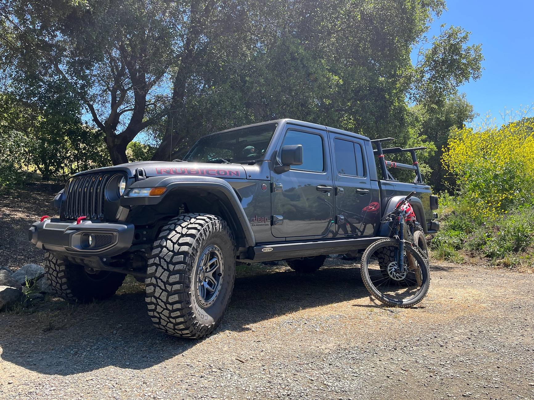 Jeep Gladiator Gladiators + Mountain Biking Photos - Post Yours IMG_3349