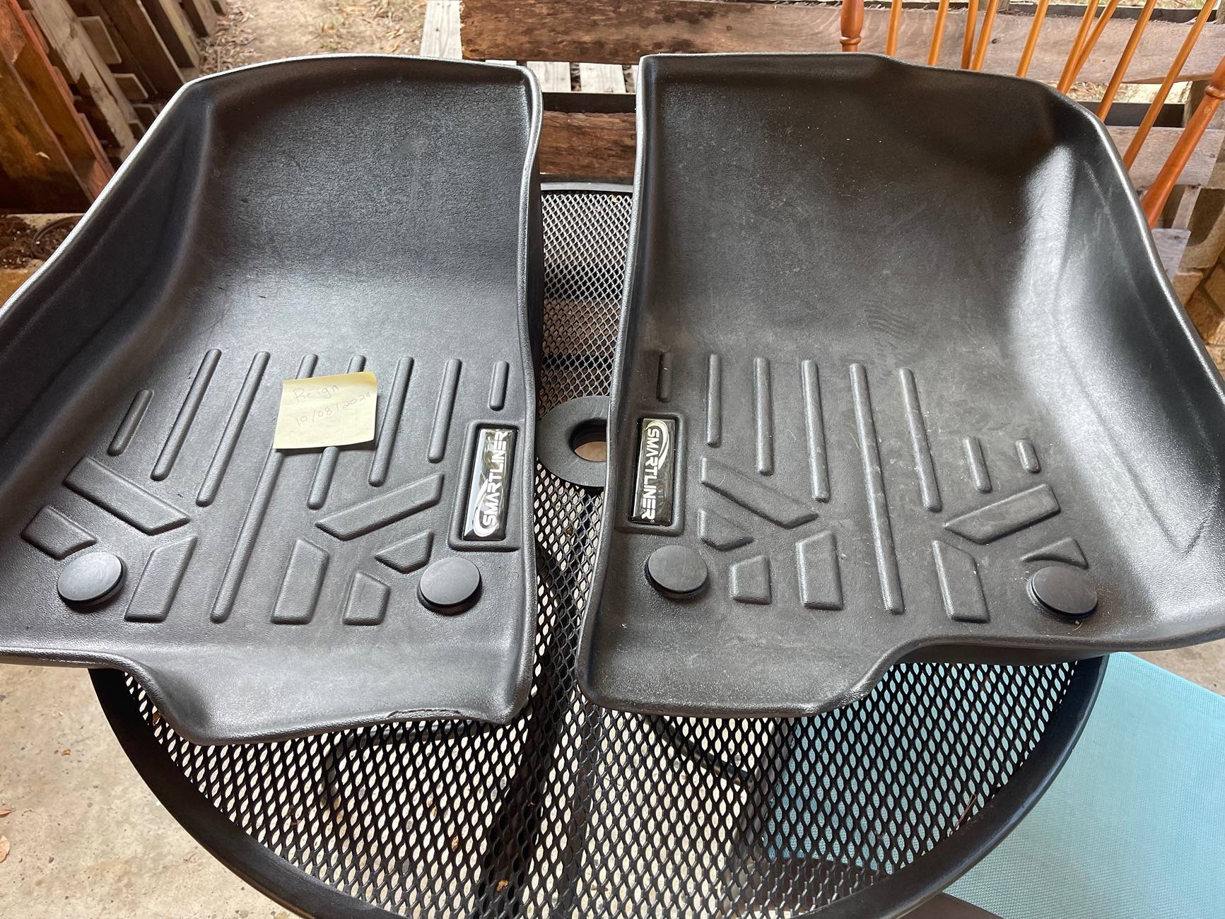 Jeep Gladiator Smartliner floor mats IMG_0009