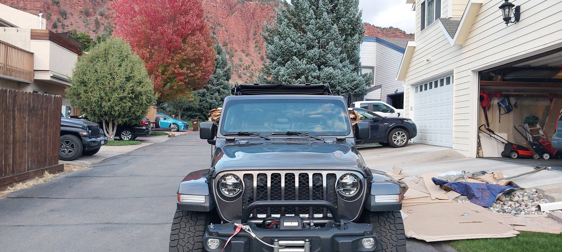 Jeep Gladiator DEAL OF A LIFETIME: Cascadia CVT tents nearly 90% off 20241008_182520