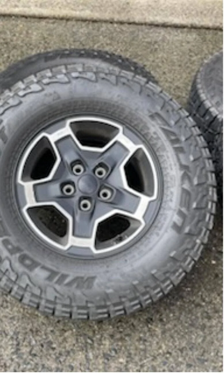 Jeep Gladiator Rubicon or Mojave takeoffs on Sport? 1728564287827-39