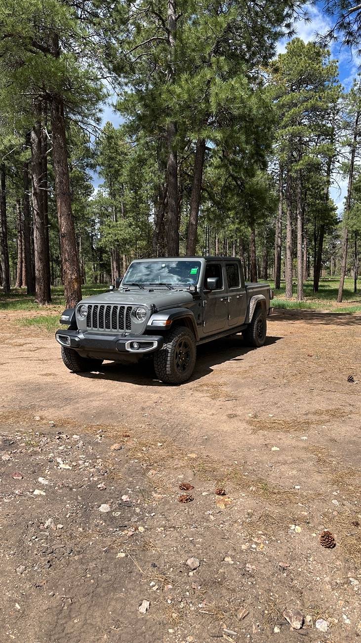 Jeep Gladiator Rubicon or Mojave takeoffs on Sport? IMG_8222