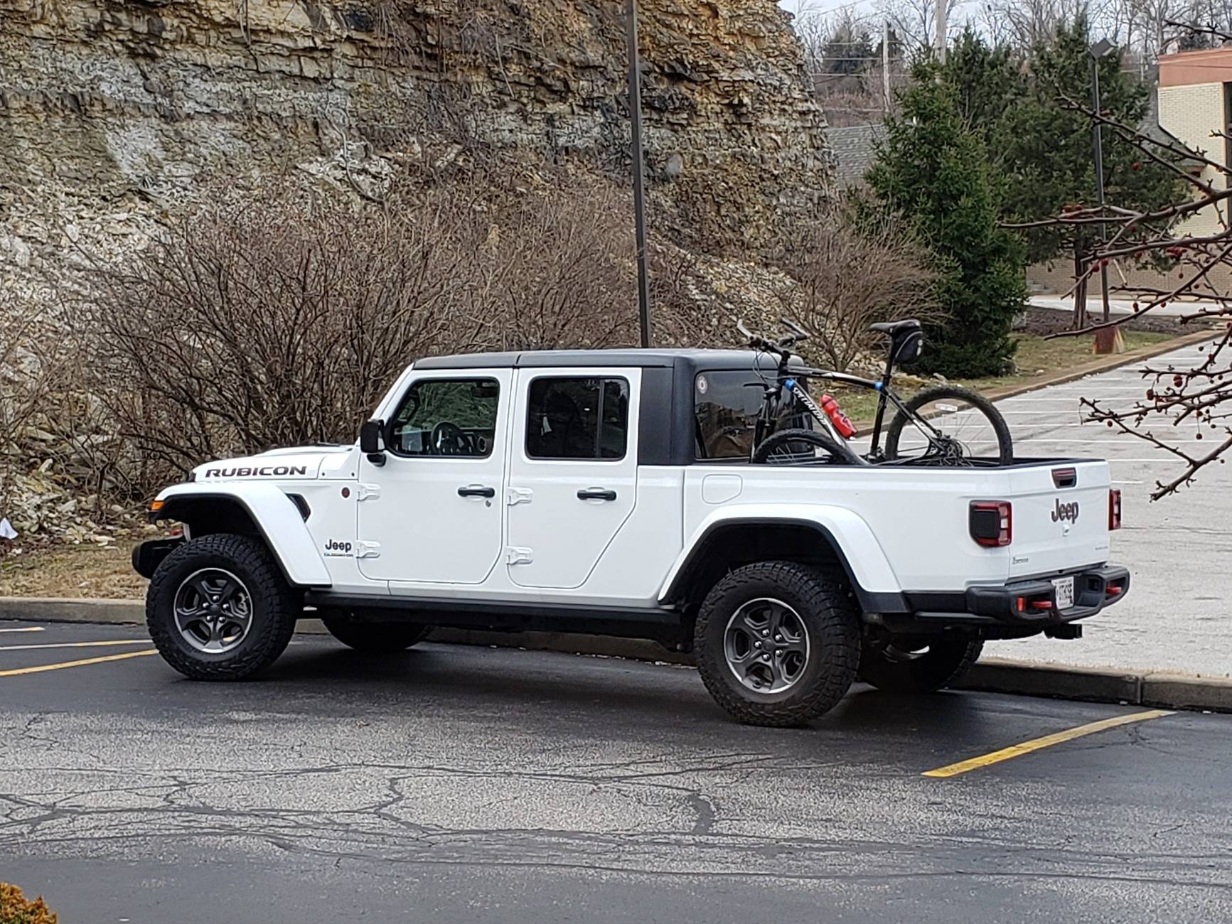 Jeep Gladiator Gladiators + Mountain Biking Photos - Post Yours 20200102_100822