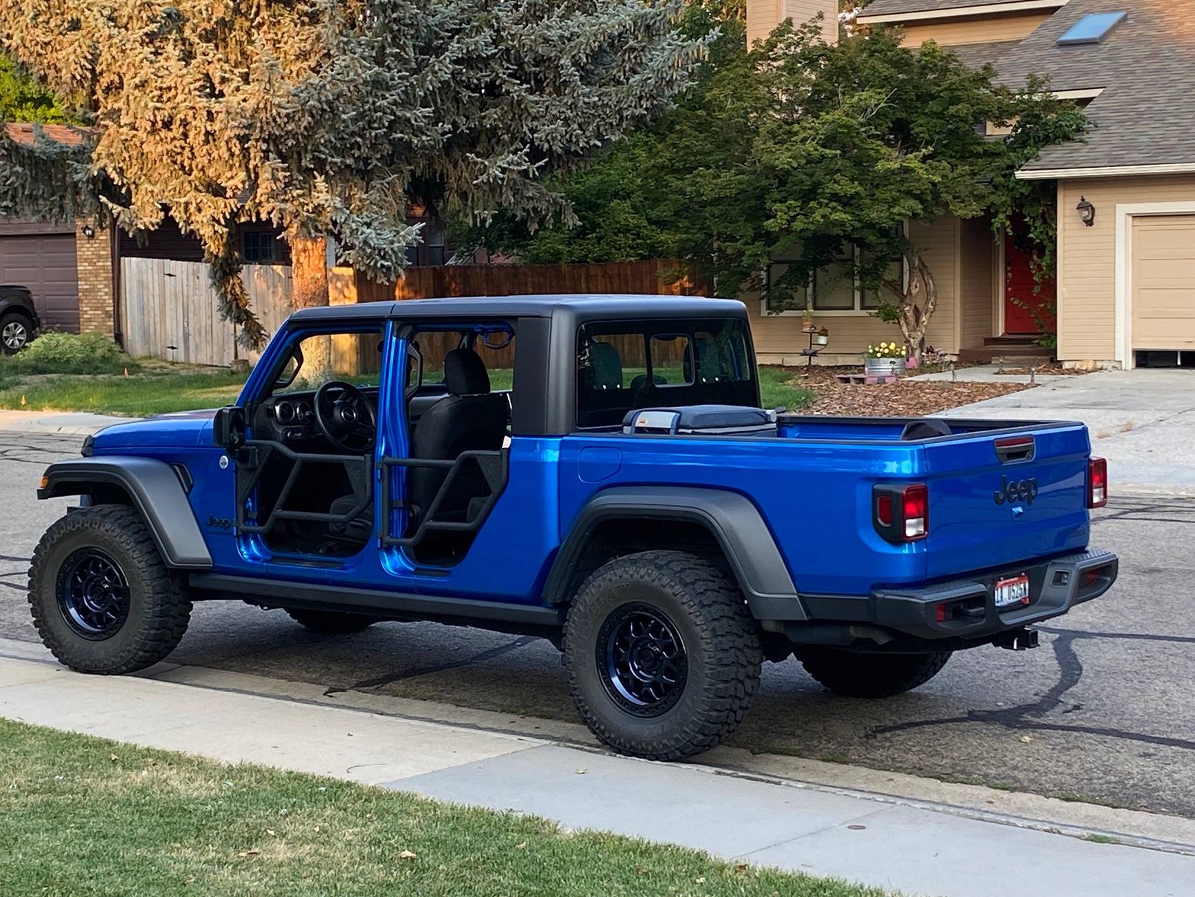 Jeep Gladiator Pics with tube doors -- post yours IMG_1272