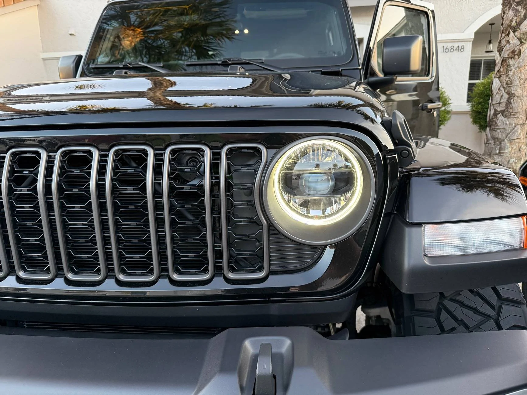 Jeep Gladiator LED Headlamp upgrade OEM 2024 Sport S IMG_9800