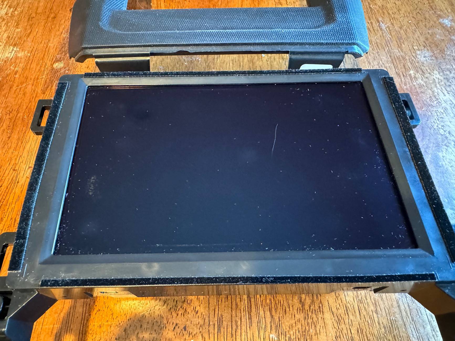 Jeep Gladiator 2021 7” uConnect radio headunit with code IMG_3177