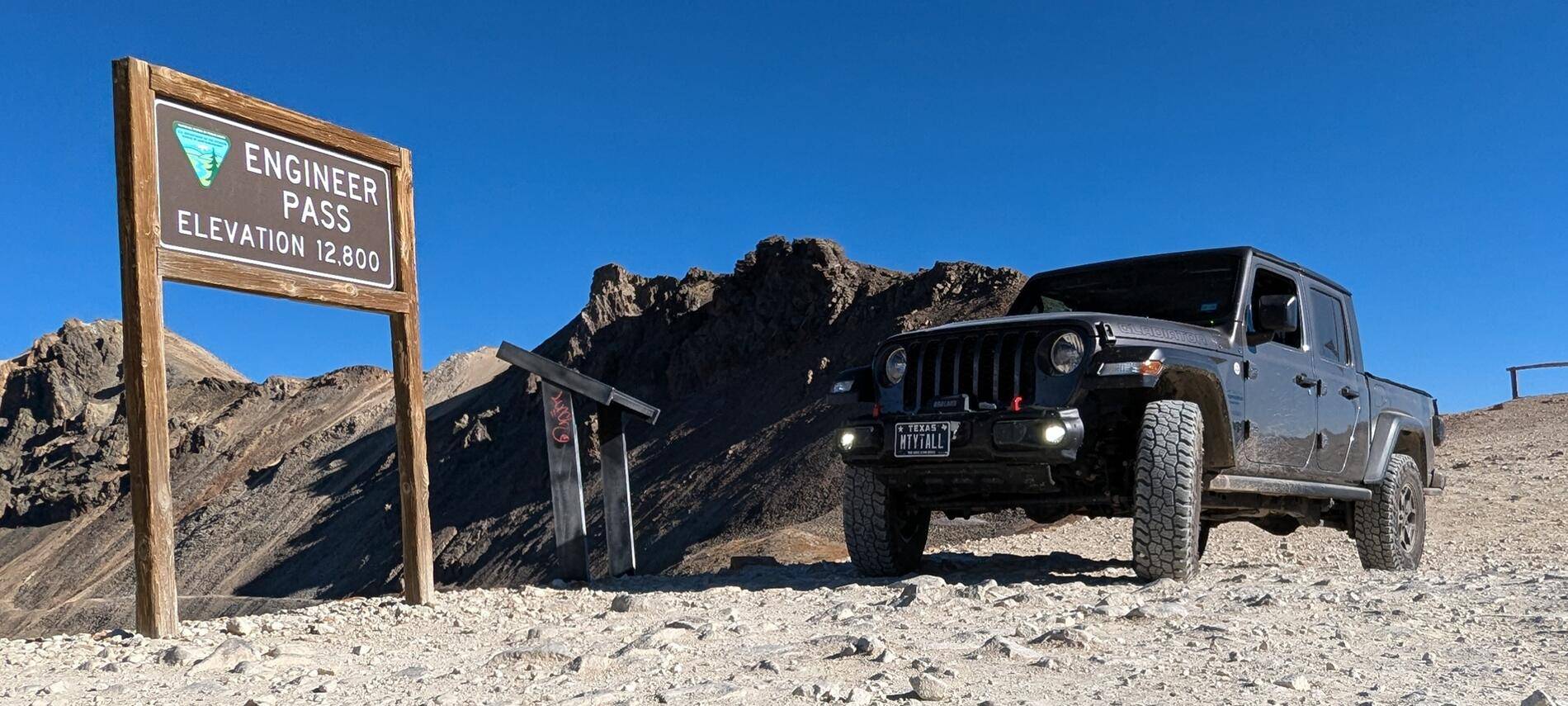 Jeep Gladiator Gladiator Glamour Shots Screenshot_20241005-204421