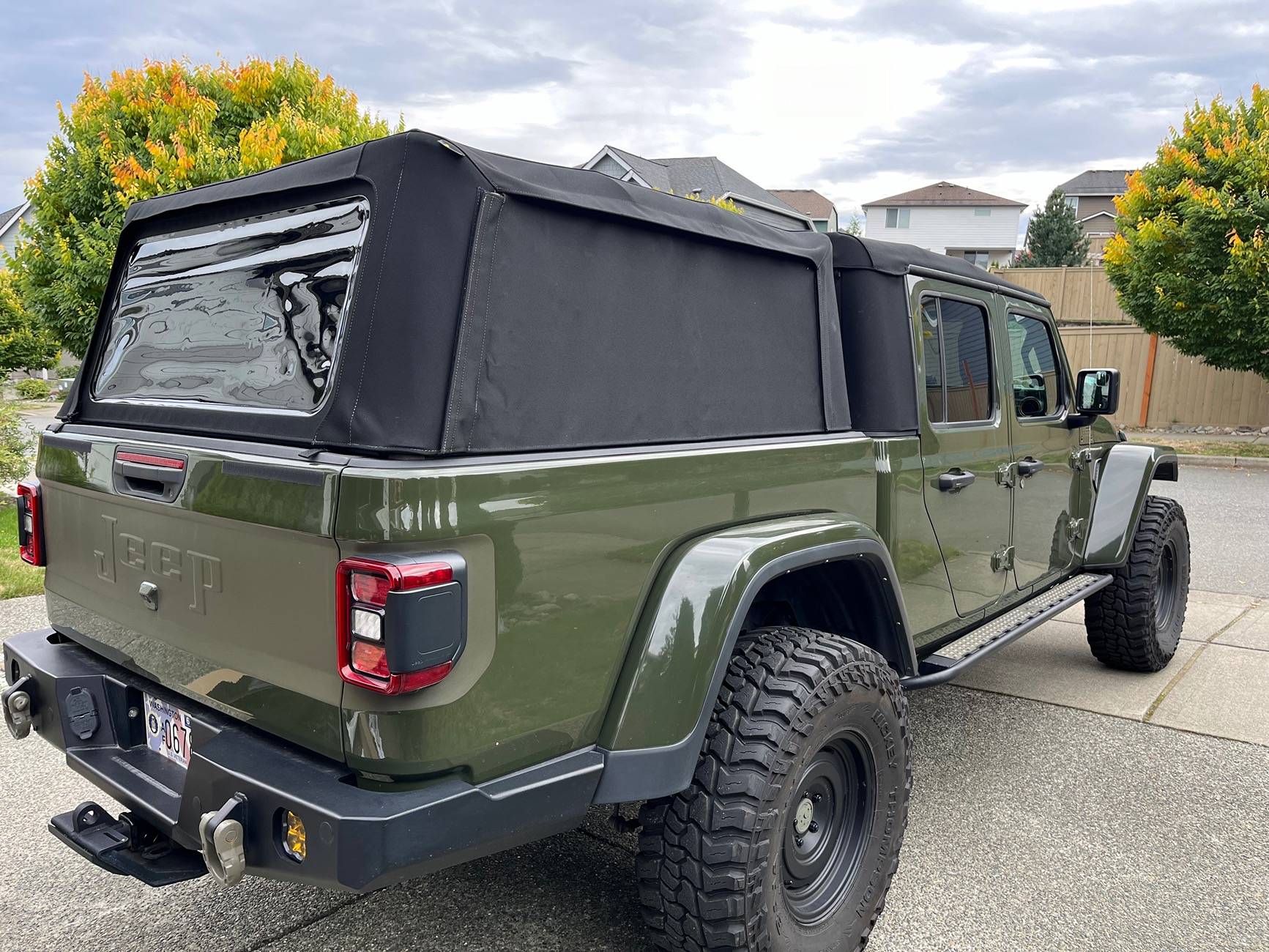 Jeep Gladiator Update with Pics - Tan Softopper vs. Premium Twill Bestop Supertop2 IMG_6928