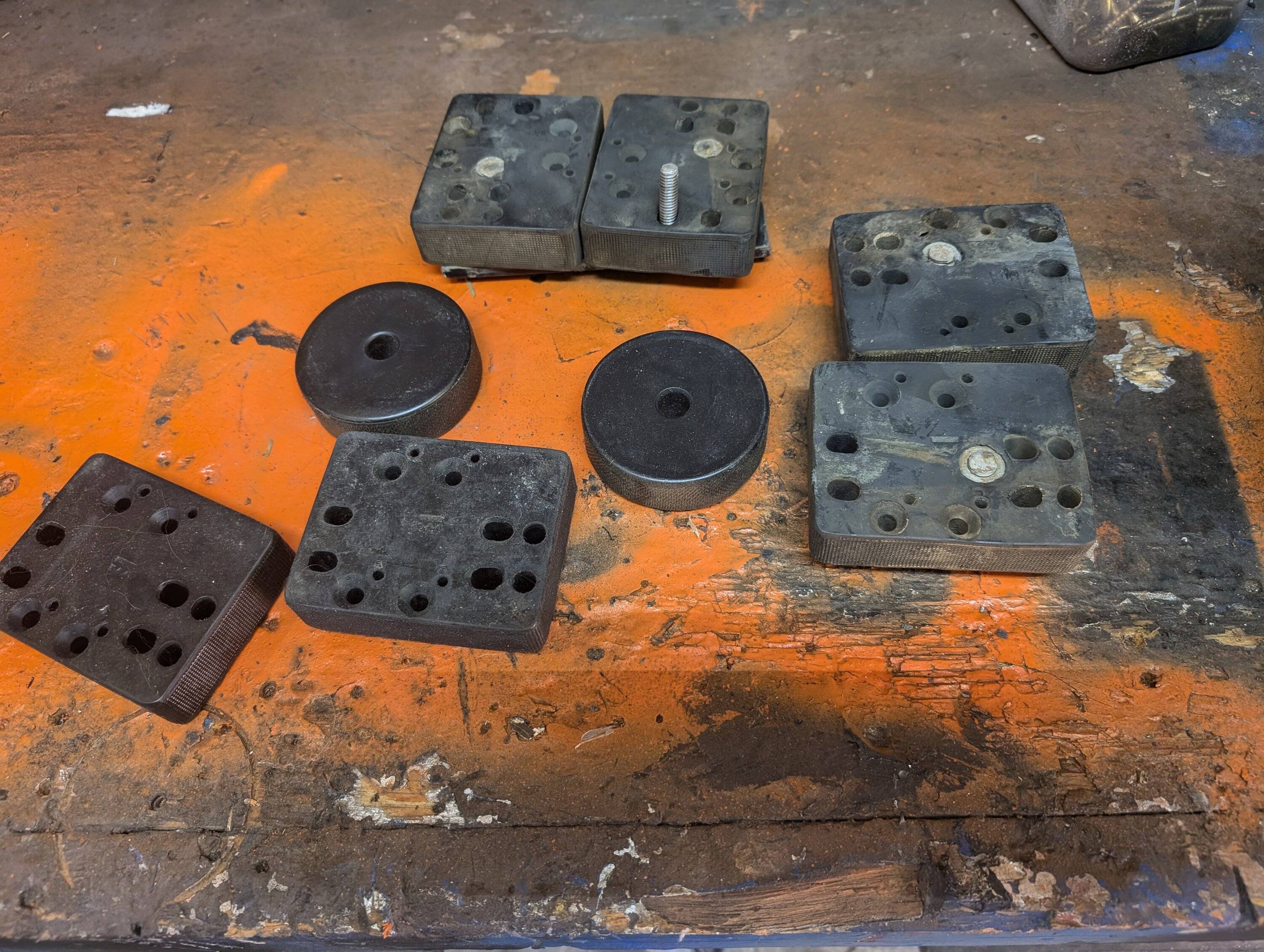 Jeep Gladiator Assorted bump stop spacers different brands. PXL_20241012_183912242