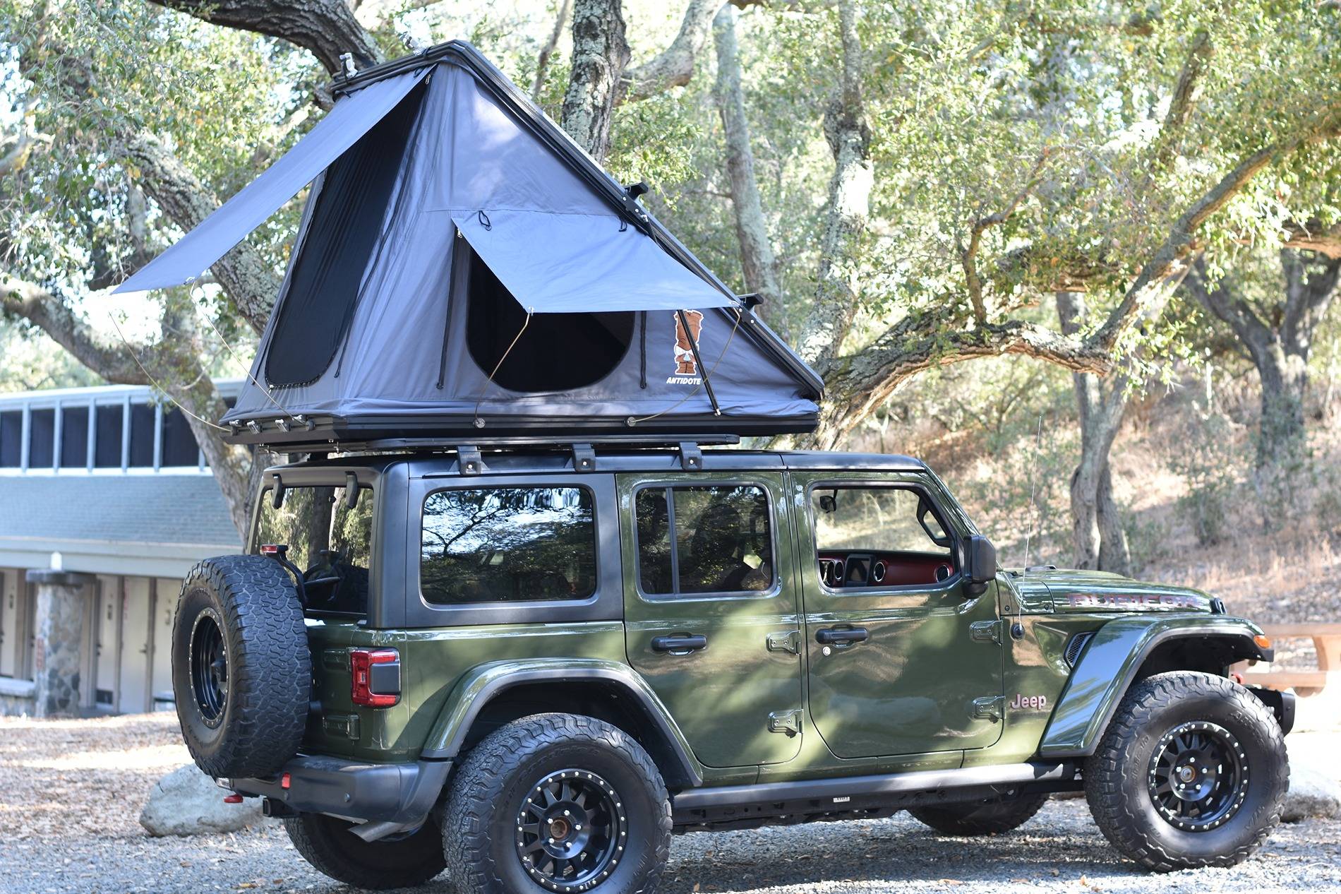 Jeep Gladiator Full and Half Jeep Platform Rack- Antidote Outdoors DSC_0092.JPG