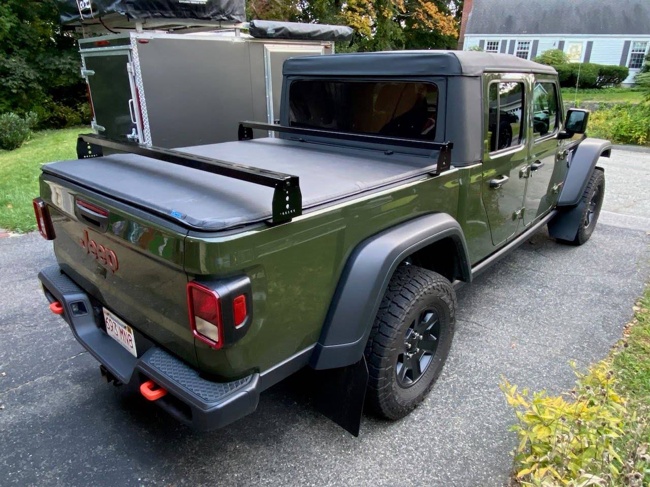 Jeep Gladiator New to roof top tents Bars mounted