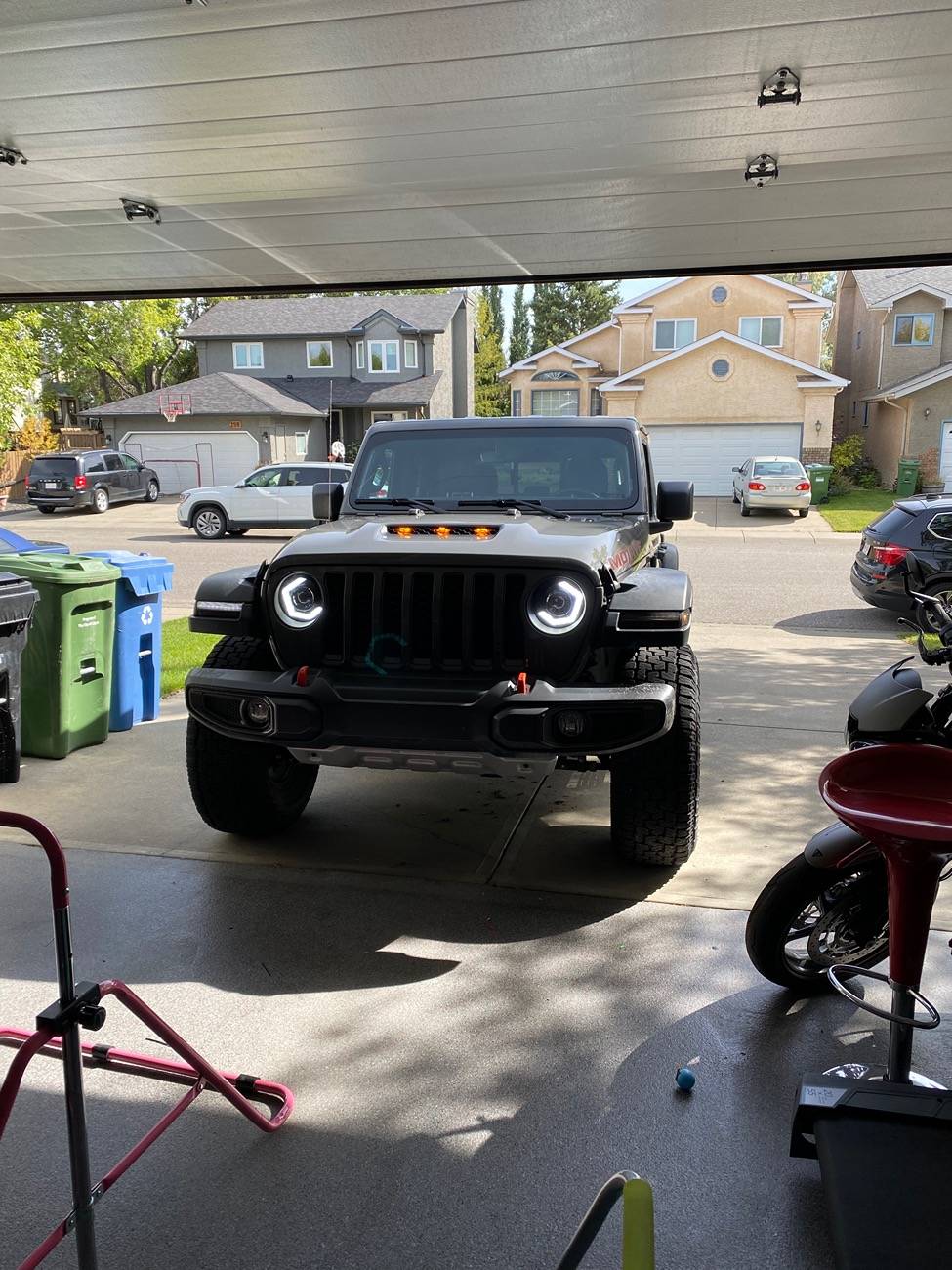 Jeep Gladiator Swapped the factory Halogens for MP concepts Thanos lights 293C7A98-3970-421C-AA9B-631E2C94F921