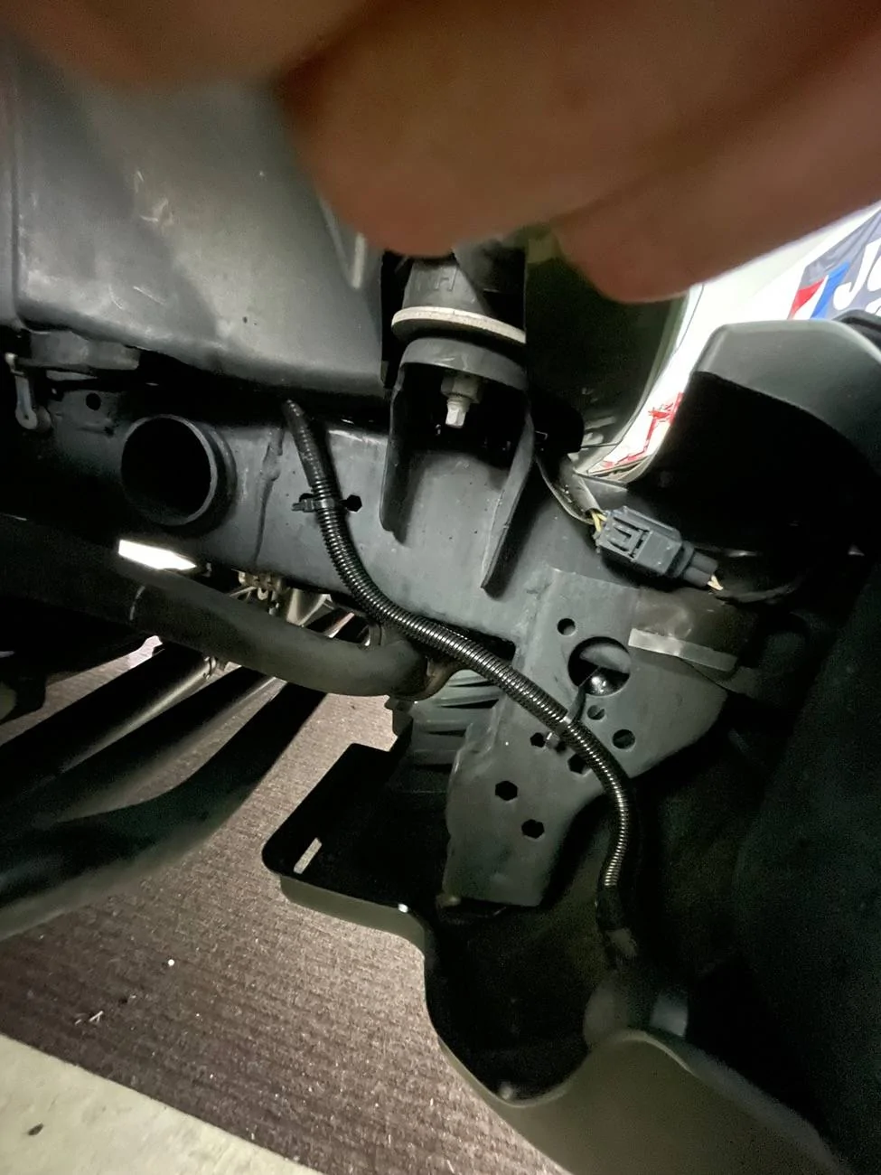 Jeep Gladiator Simple Noco Battery Maintainer Installation IMG_5345