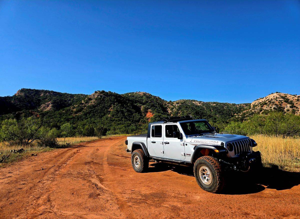 Jeep Gladiator Texas' Merus Adventure Park Oct 2024 20241011_102554Sm