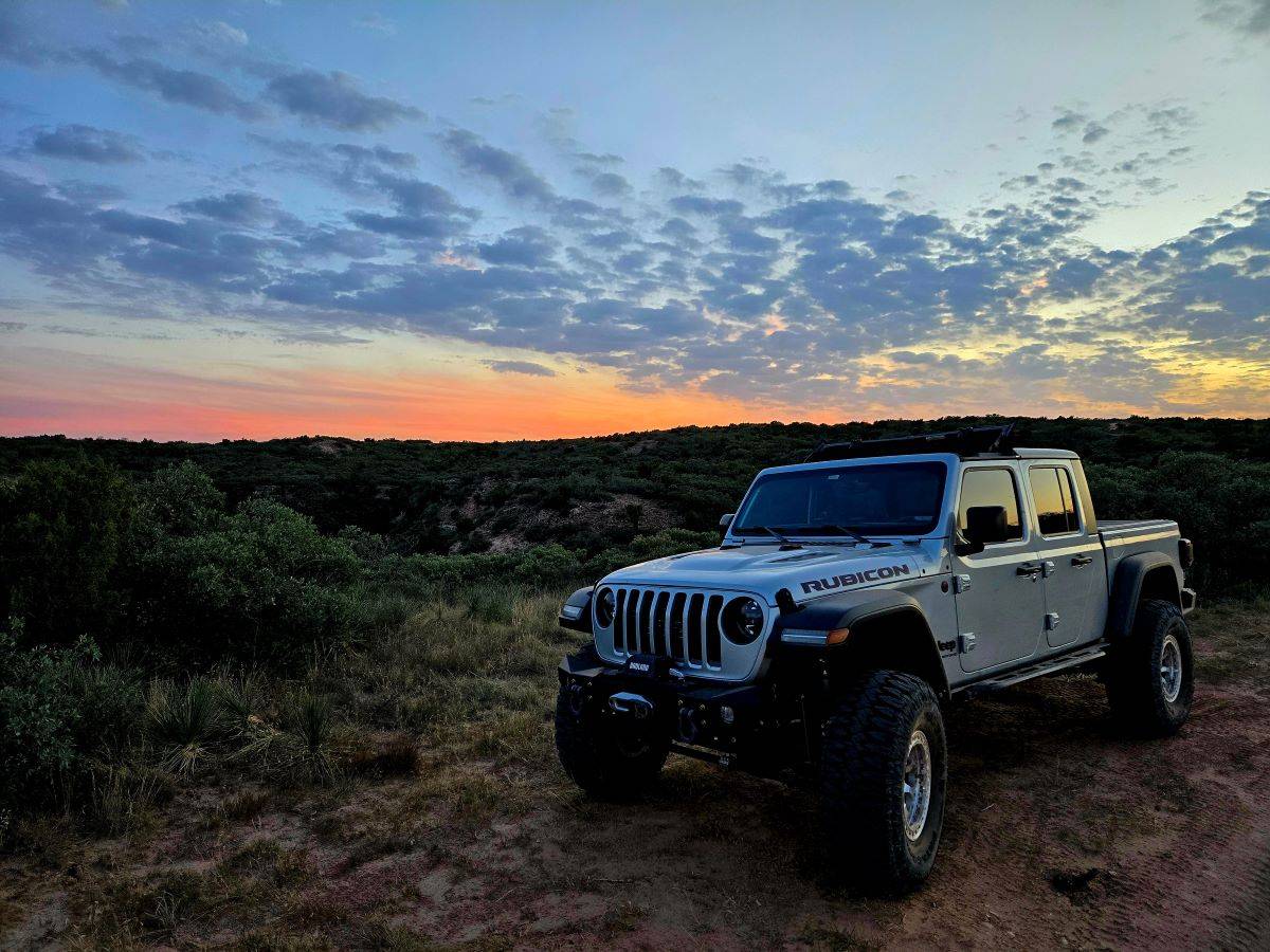 Jeep Gladiator Texas' Merus Adventure Park Oct 2024 20241013_192207Sm
