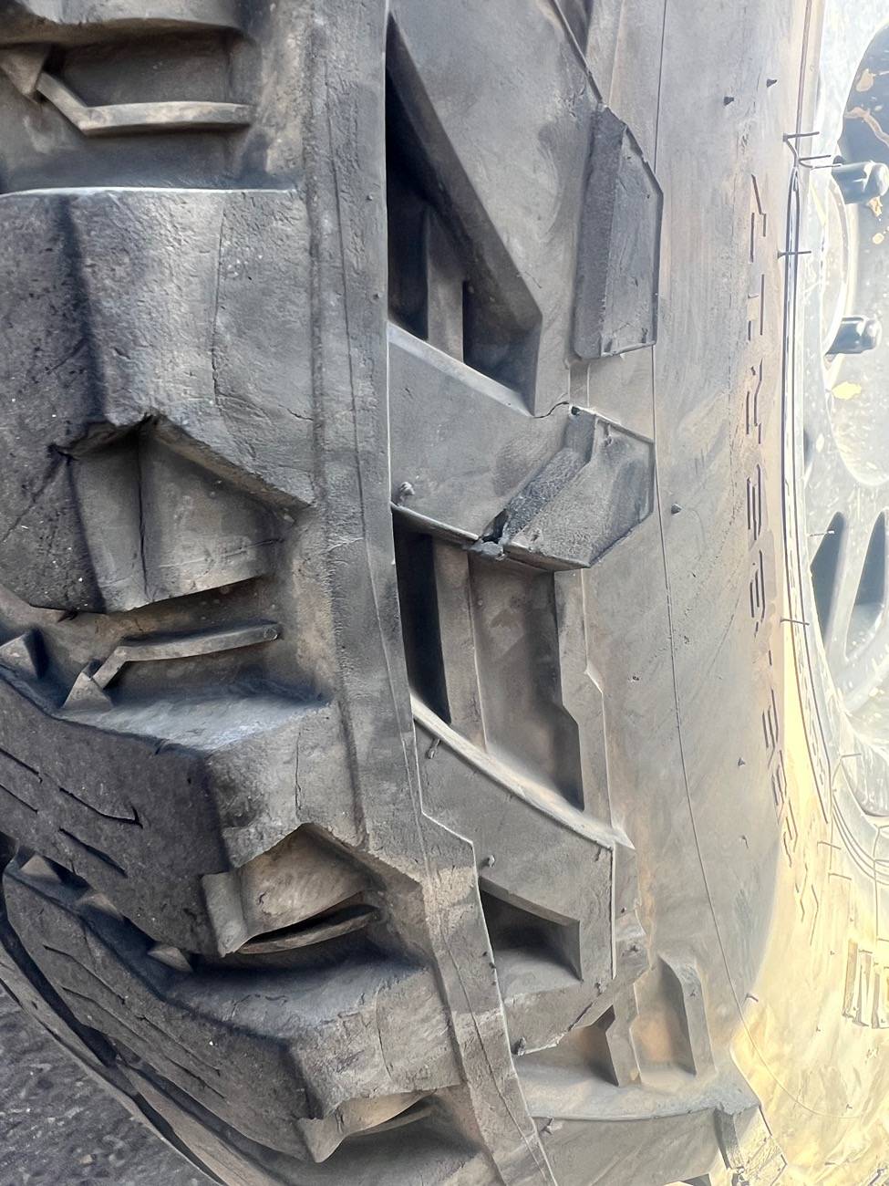 Jeep Gladiator Would you use this tire ? IMG_4487