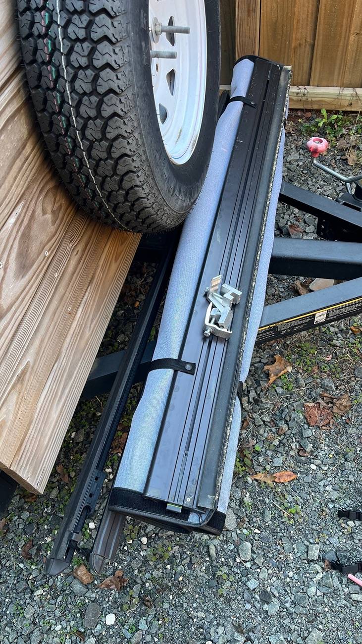 Jeep Gladiator Besttop roll up tonneau cover IMG_3187