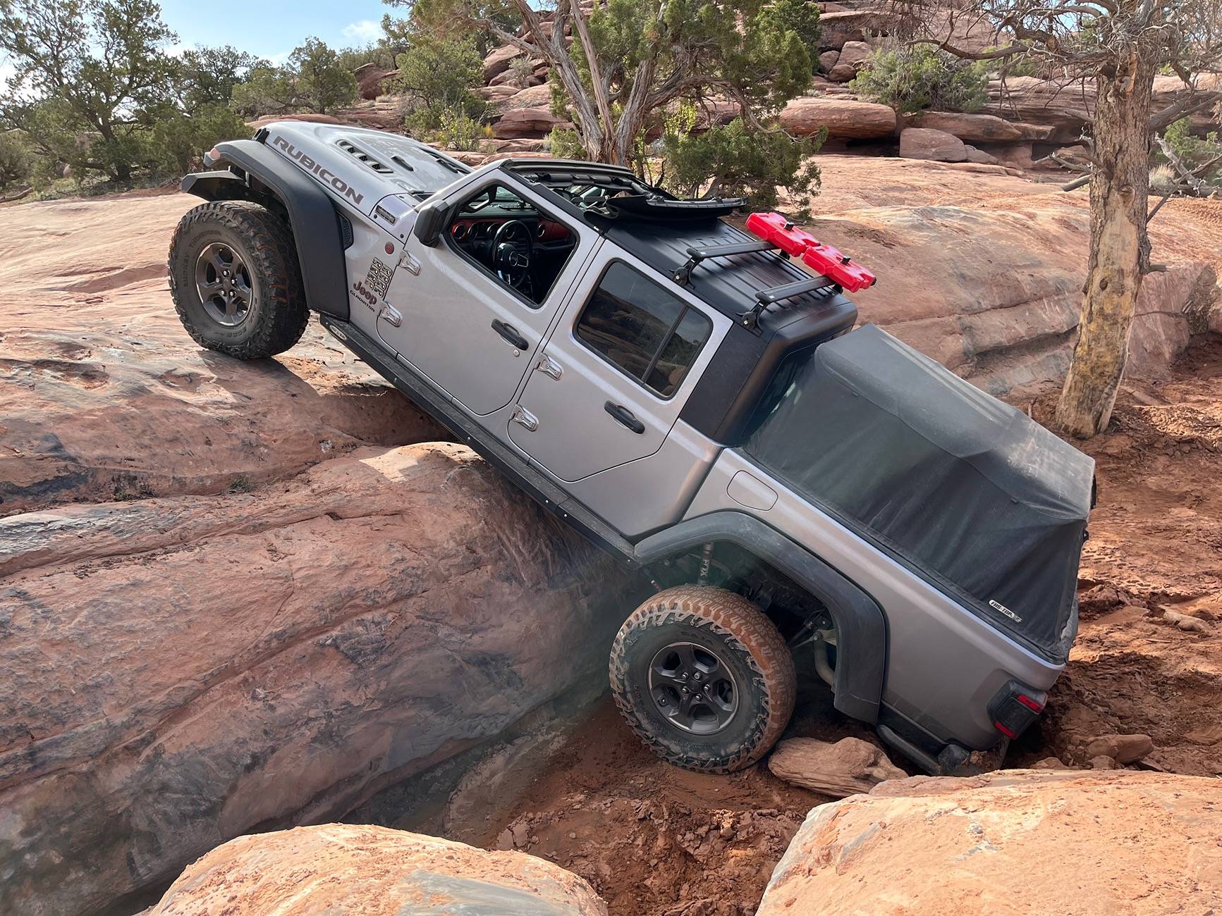 Jeep Gladiator Gladiator Recovery Assist Pictures:  The Hall of Shame IMG_5379