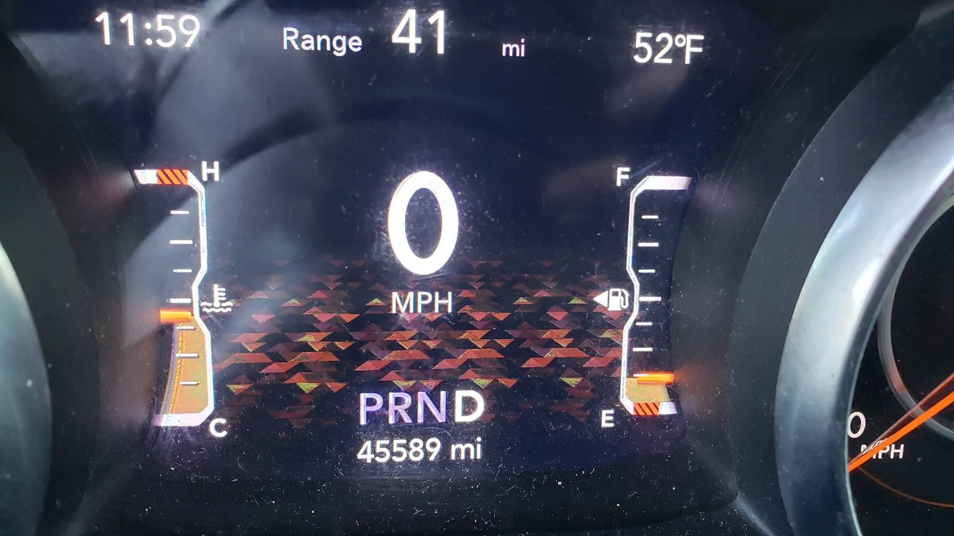 Jeep Gladiator Instrument cluster color issue. 20241017_115959
