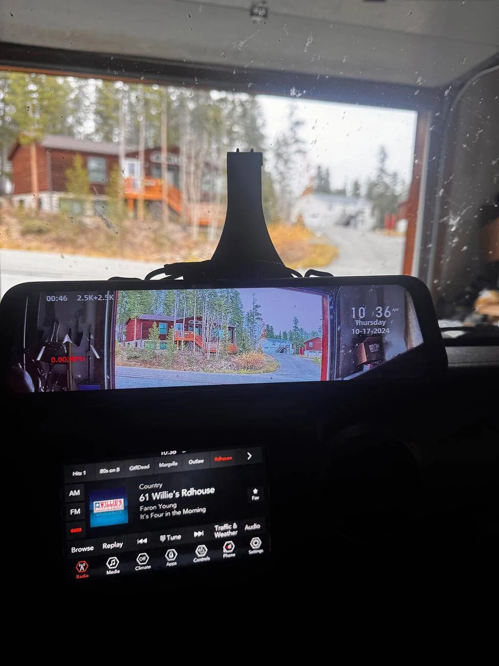 Jeep Gladiator Mirror style dash cam with Adaptive Cruise!! tempImagexg6p6x
