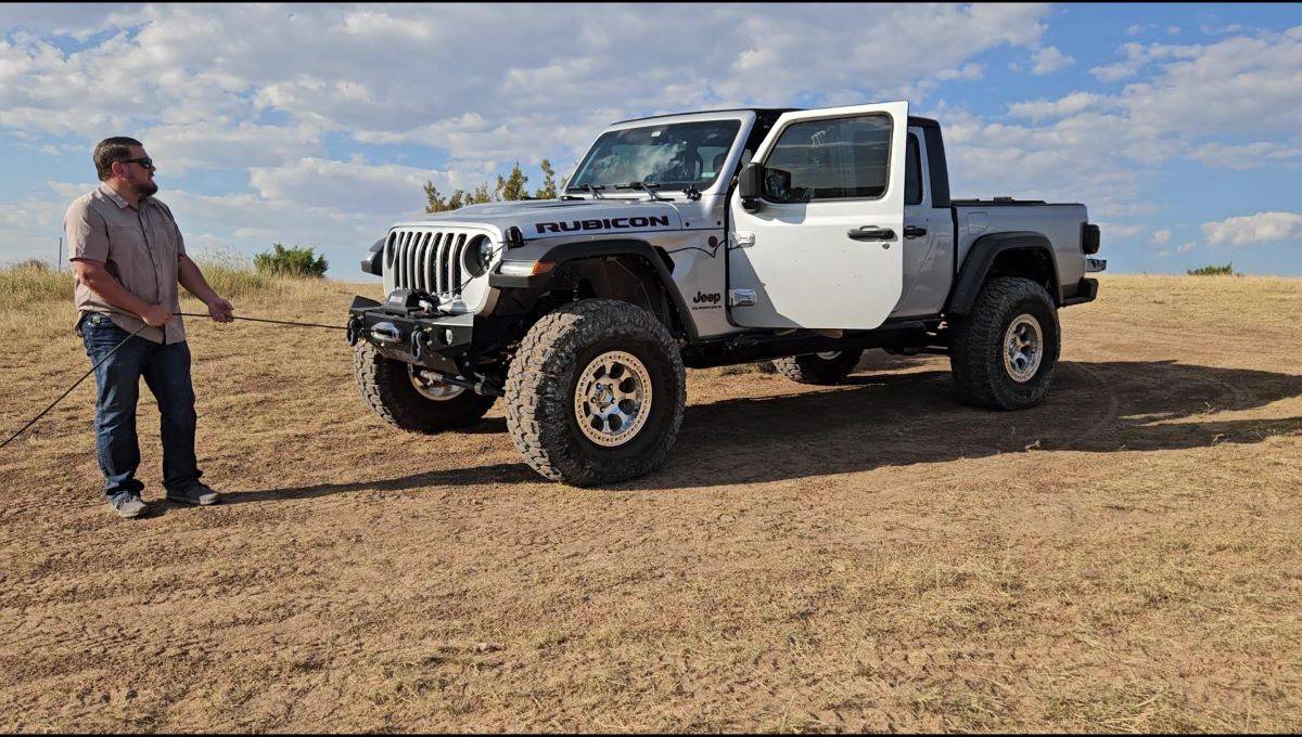 Jeep Gladiator Gladiator Recovery Assist Pictures:  The Hall of Shame 20241011_170304_Moment(5)Sm