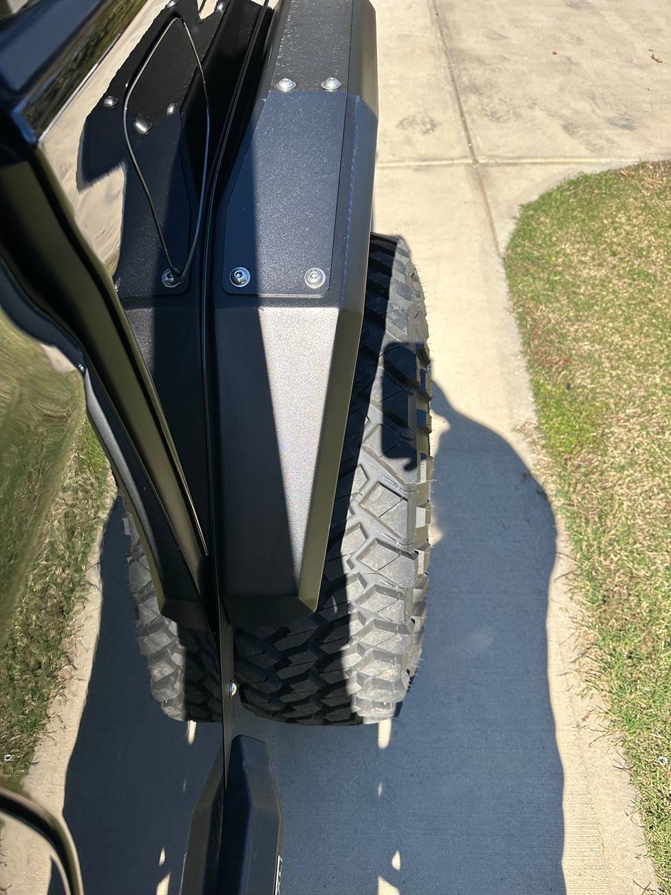 Jeep Gladiator Fab fours flares rears installed. IMG_6033