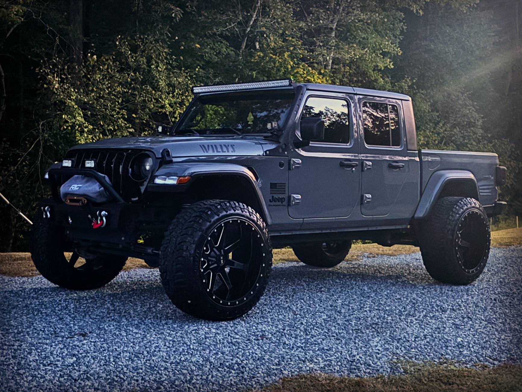 Jeep Gladiator Just got my first Jeep! 8510755E-6290-4CCA-8AB5-EF569638B8B1