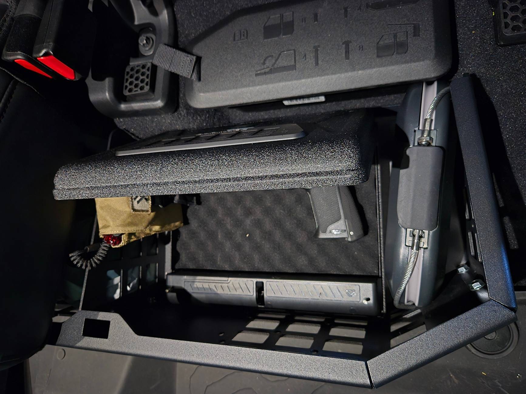 Jeep Gladiator Handgun safe/lockbox recommendations 20241022_115001