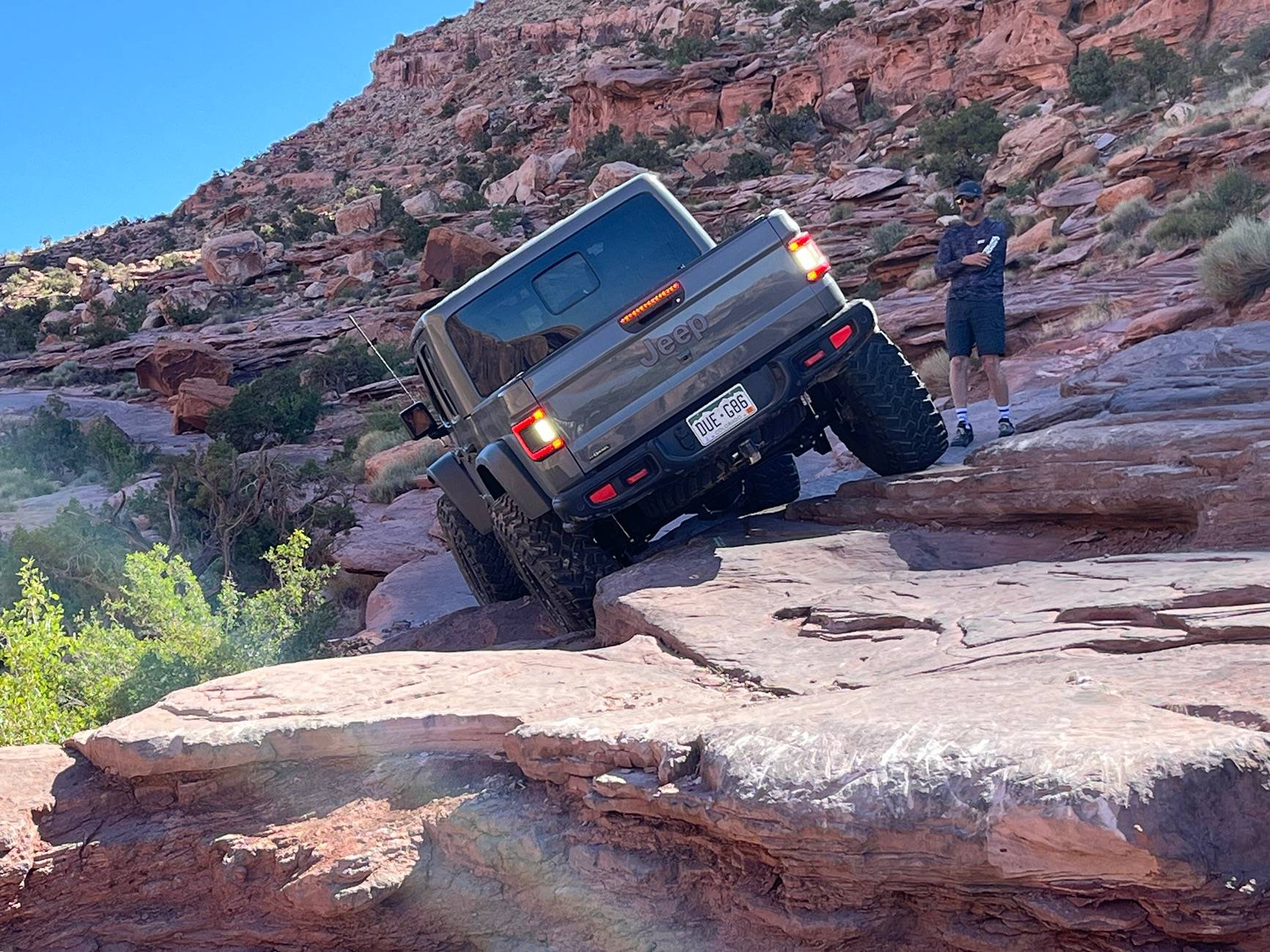Jeep Gladiator Gladiator Recovery Assist Pictures:  The Hall of Shame IMG_2976