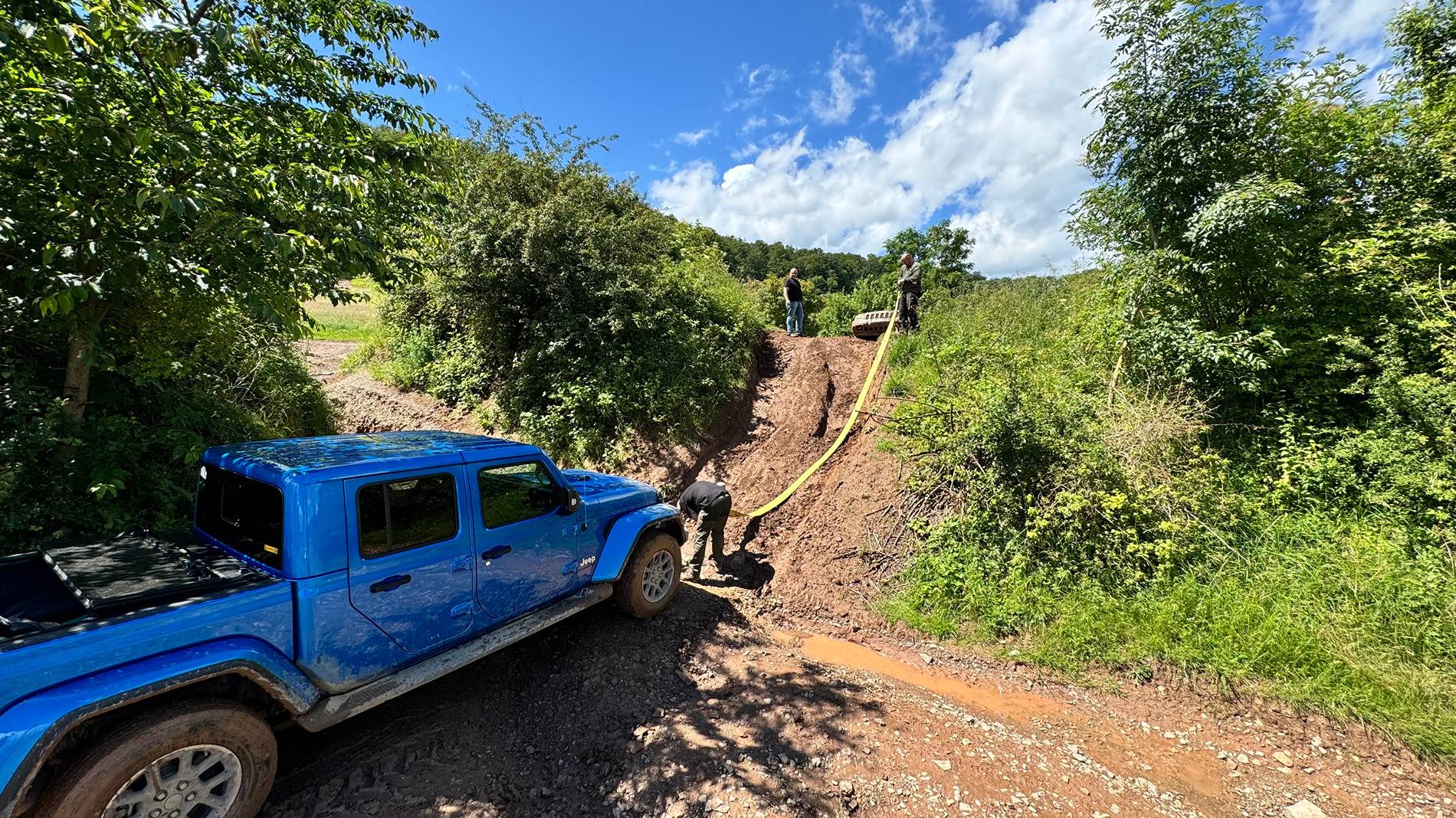 Jeep Gladiator Gladiator Recovery Assist Pictures:  The Hall of Shame IMG_4248