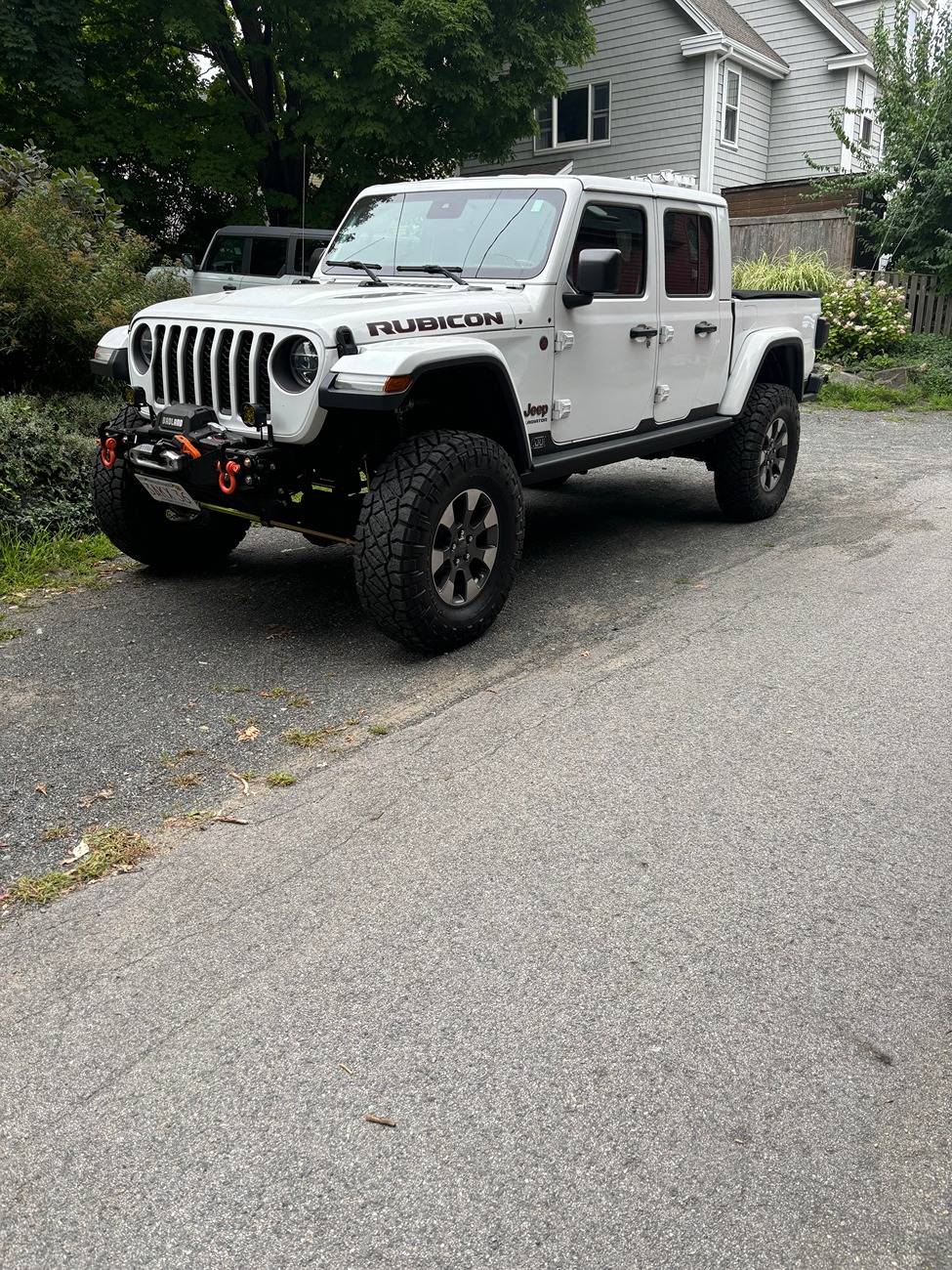 Jeep Gladiator Which looks better? 1729785714996-r6