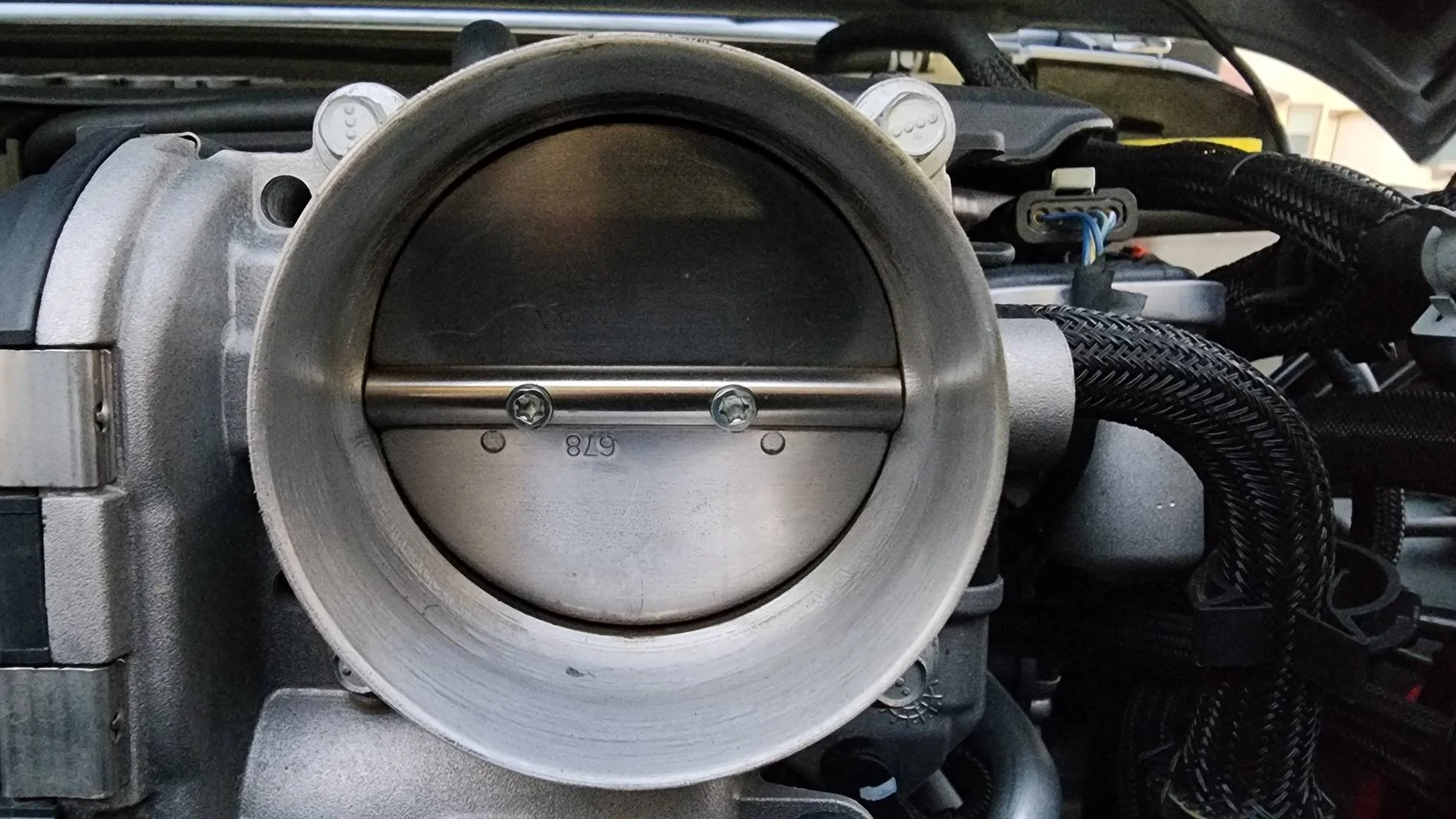 Jeep Gladiator Rough then smooth(ish) idle after startup 20241019_181734