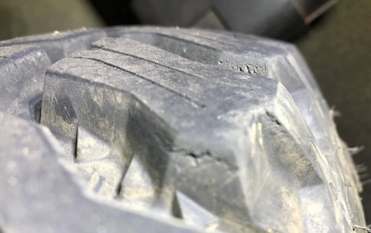 Jeep Gladiator Tire Chunking 1729860811668-n7