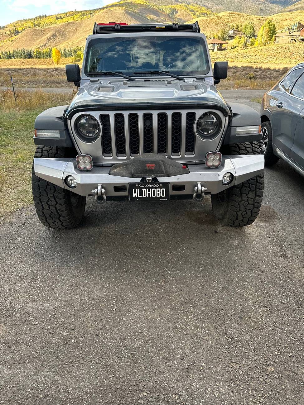 Jeep Gladiator Which looks better? 71746507542__30618B3E-299B-4097-9F73-26319D8BC91B