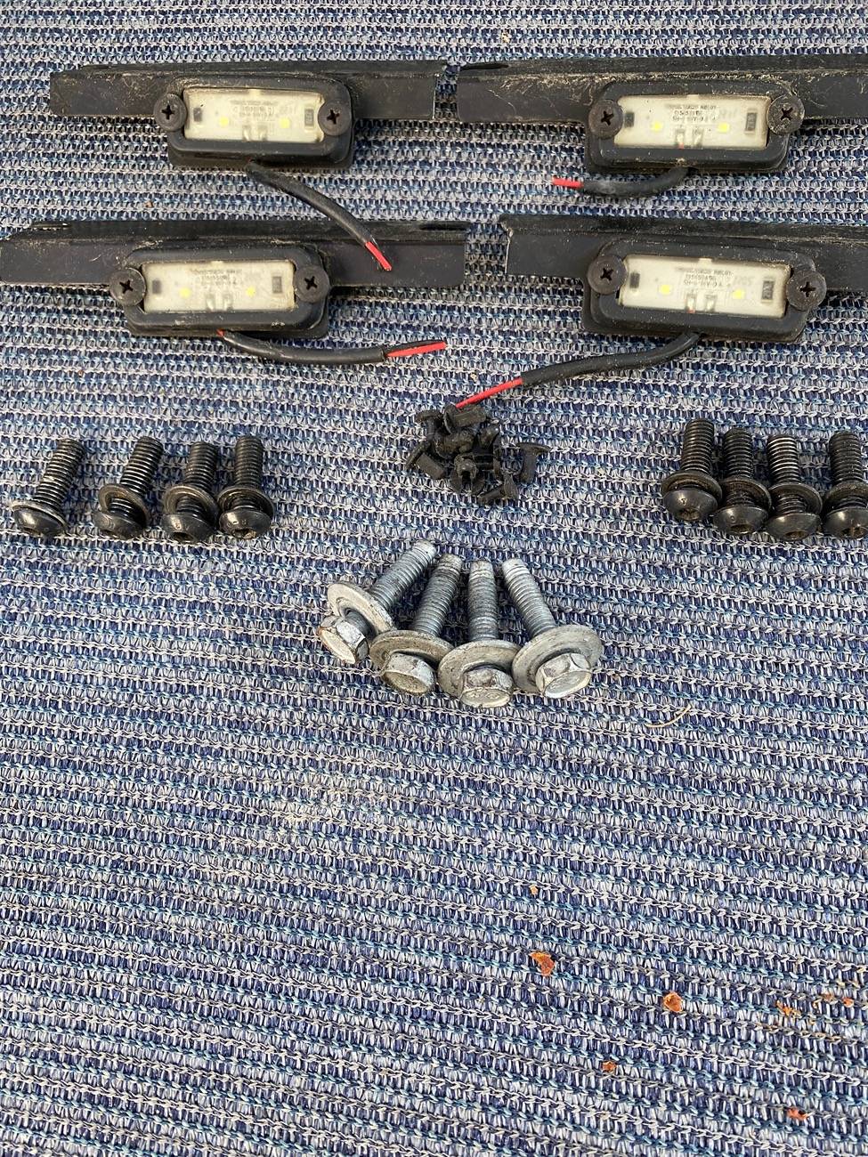 Jeep Gladiator AMP Research XL Power Steps IMG_2953