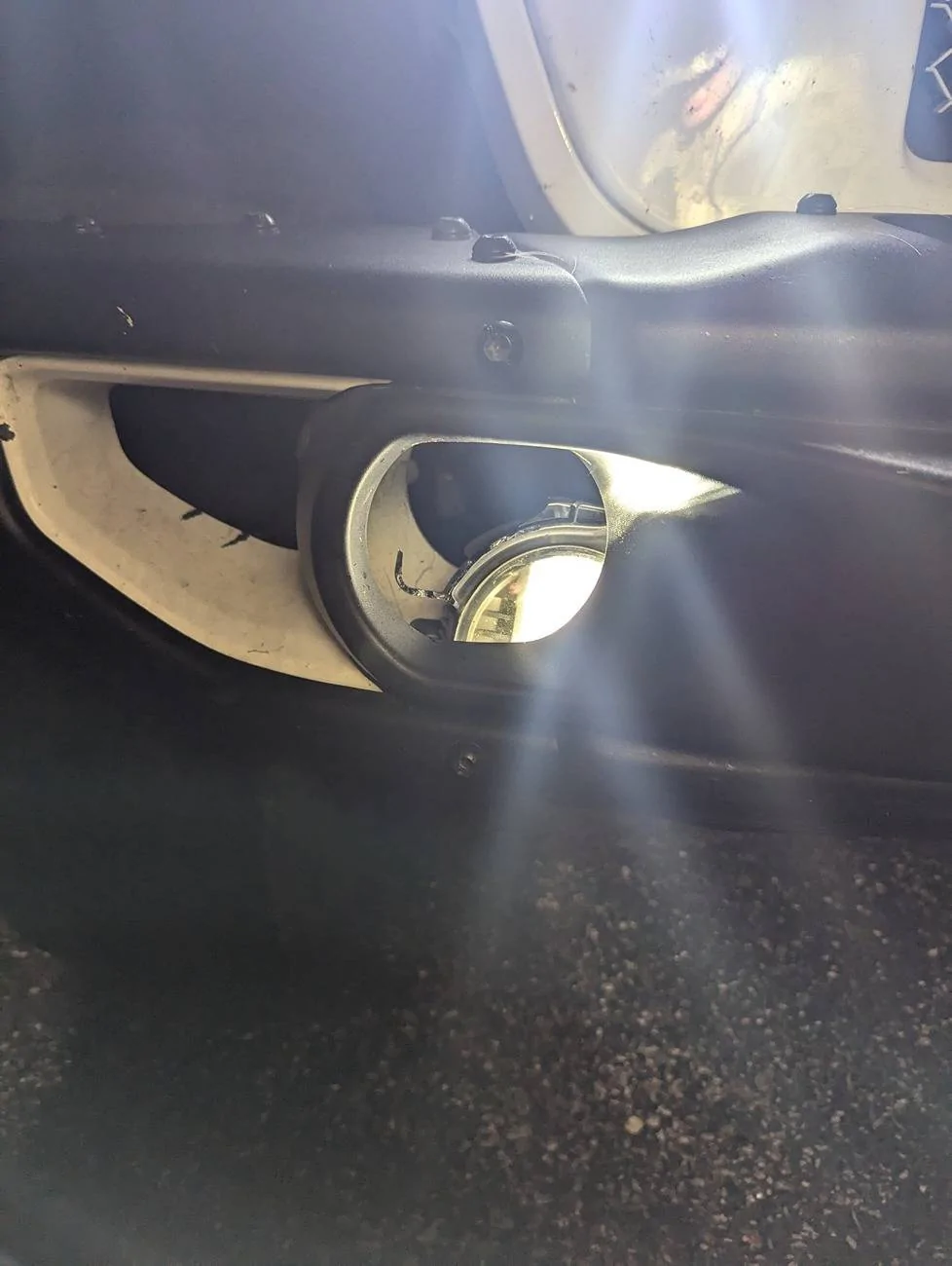 Jeep Gladiator Bullseye'd a deer this morning... PXL_20241028_115159069