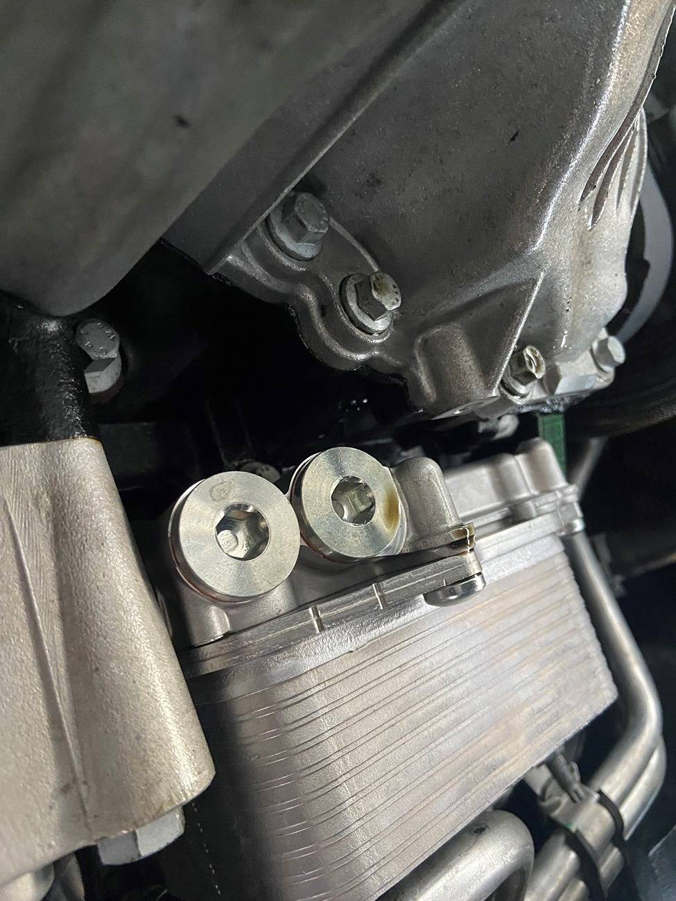 Jeep Gladiator 3.0 Mystery Diesel Oil Leak oil leak