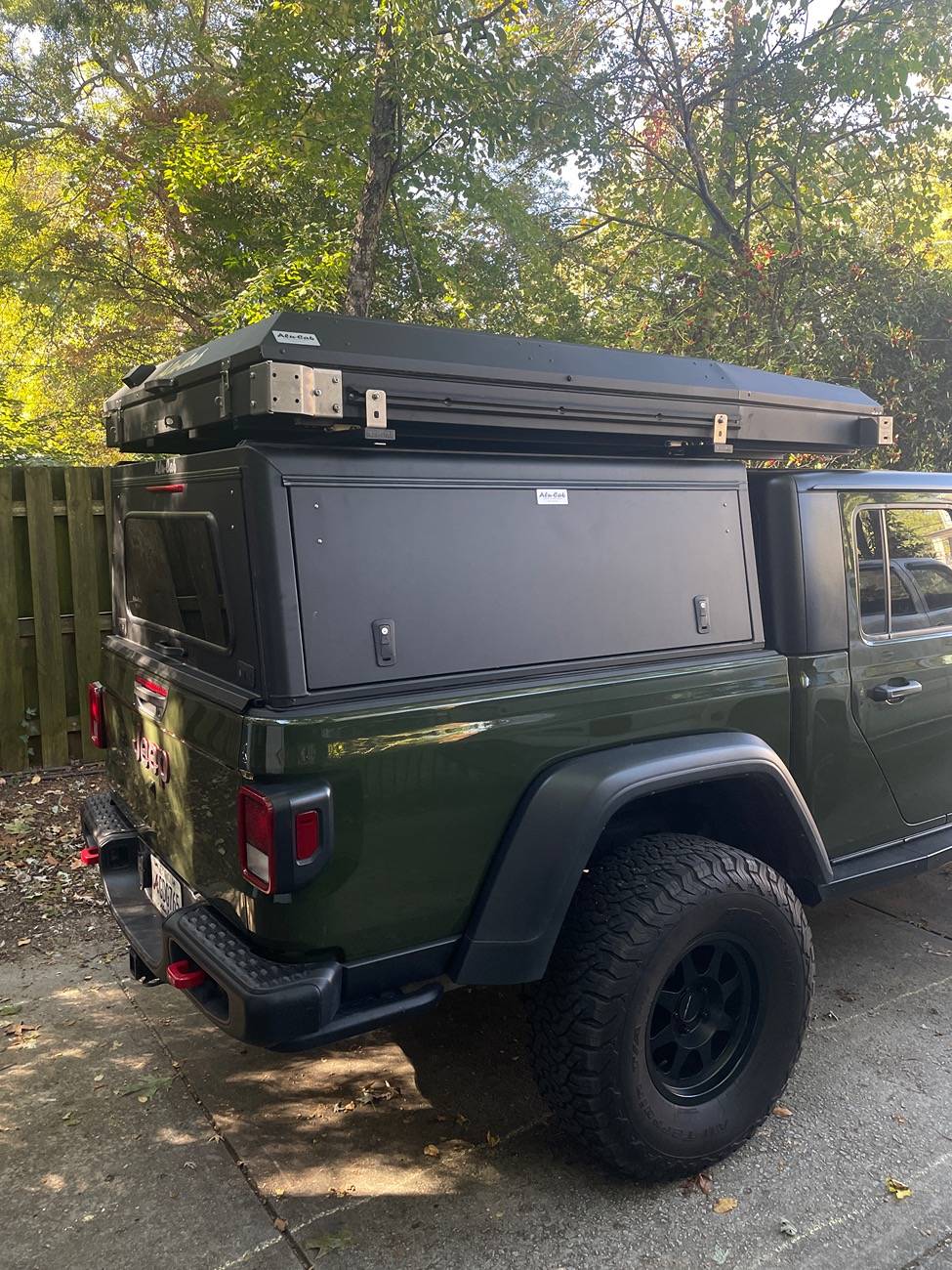 Jeep Gladiator Alu Cab Expedition 3.1 Rooftop Tent  $2,500 0E9C7273-A6DC-4A74-9CFD-946BD0FD2C86