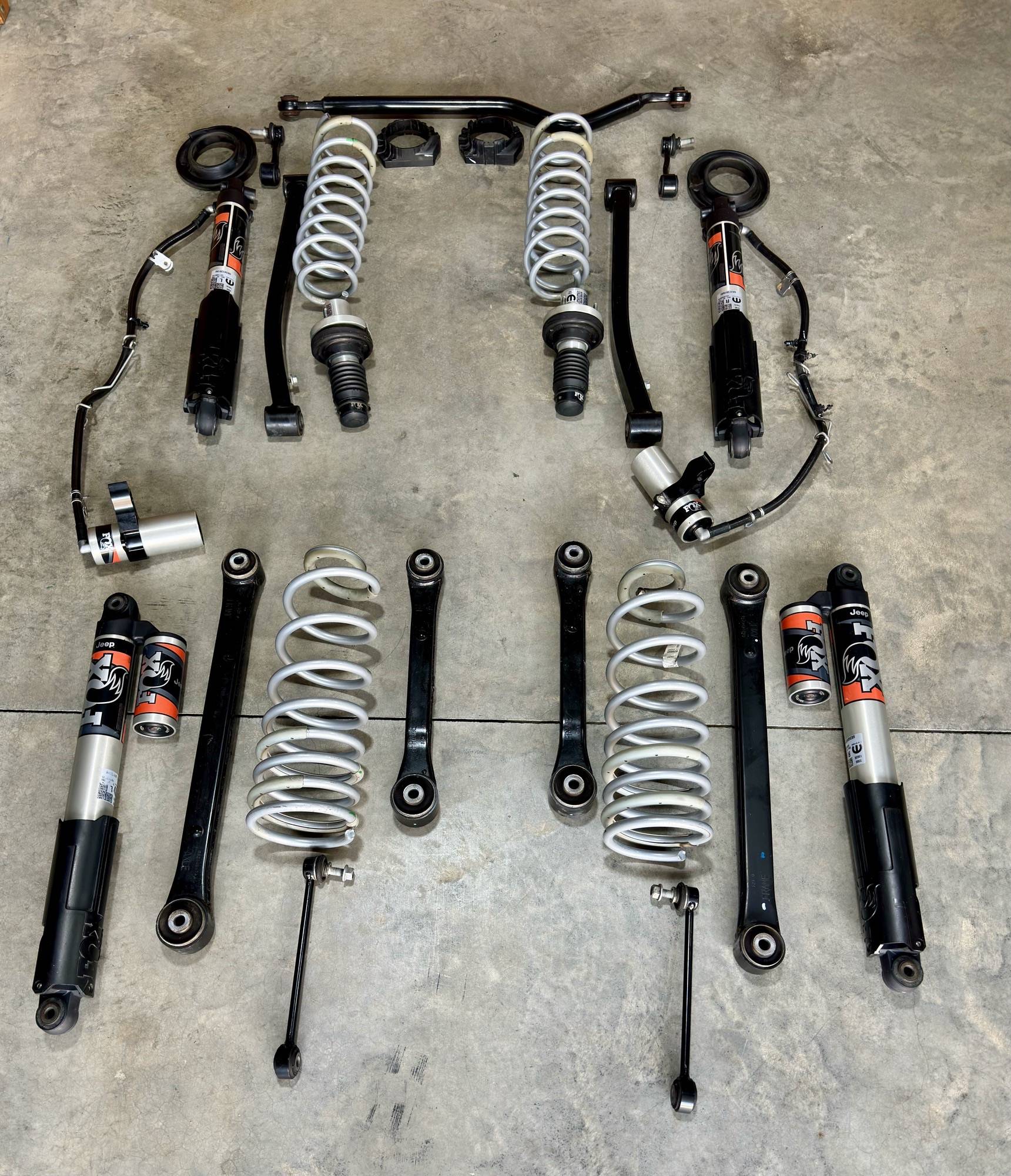 Jeep Gladiator Gladiator Mojave Complete Fox Suspension Mojave Fox Suspension1
