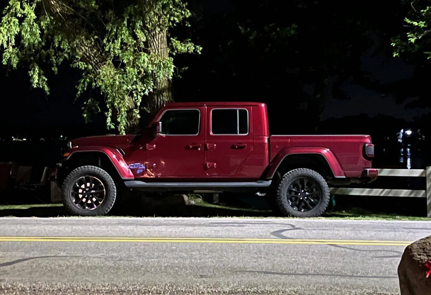 Jeep Gladiator Just got my first Gladiator! Need help on mods new to jeeps Gladiator night #2