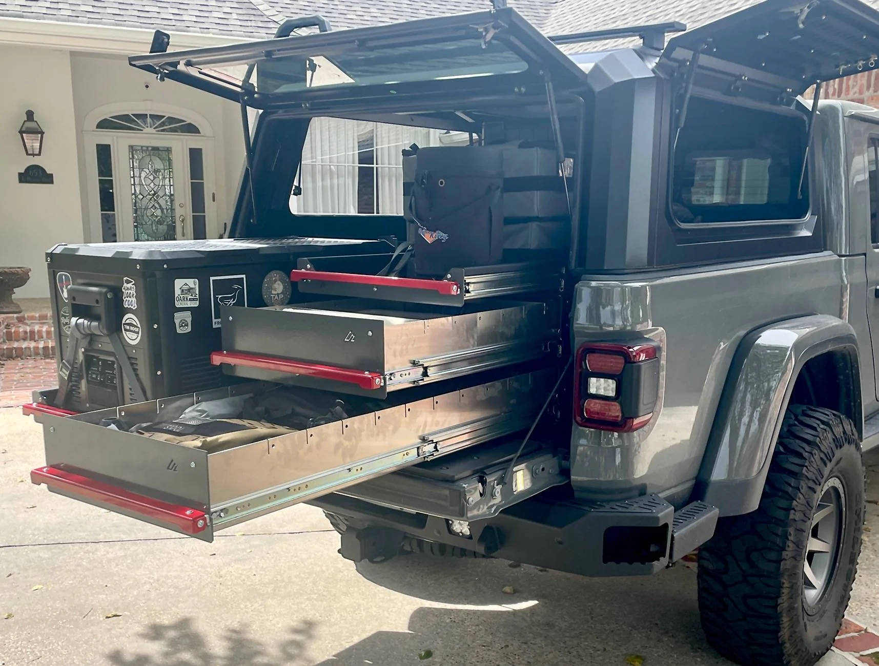 Jeep Gladiator American Adventure Labs drawers/sliders IMG_8203