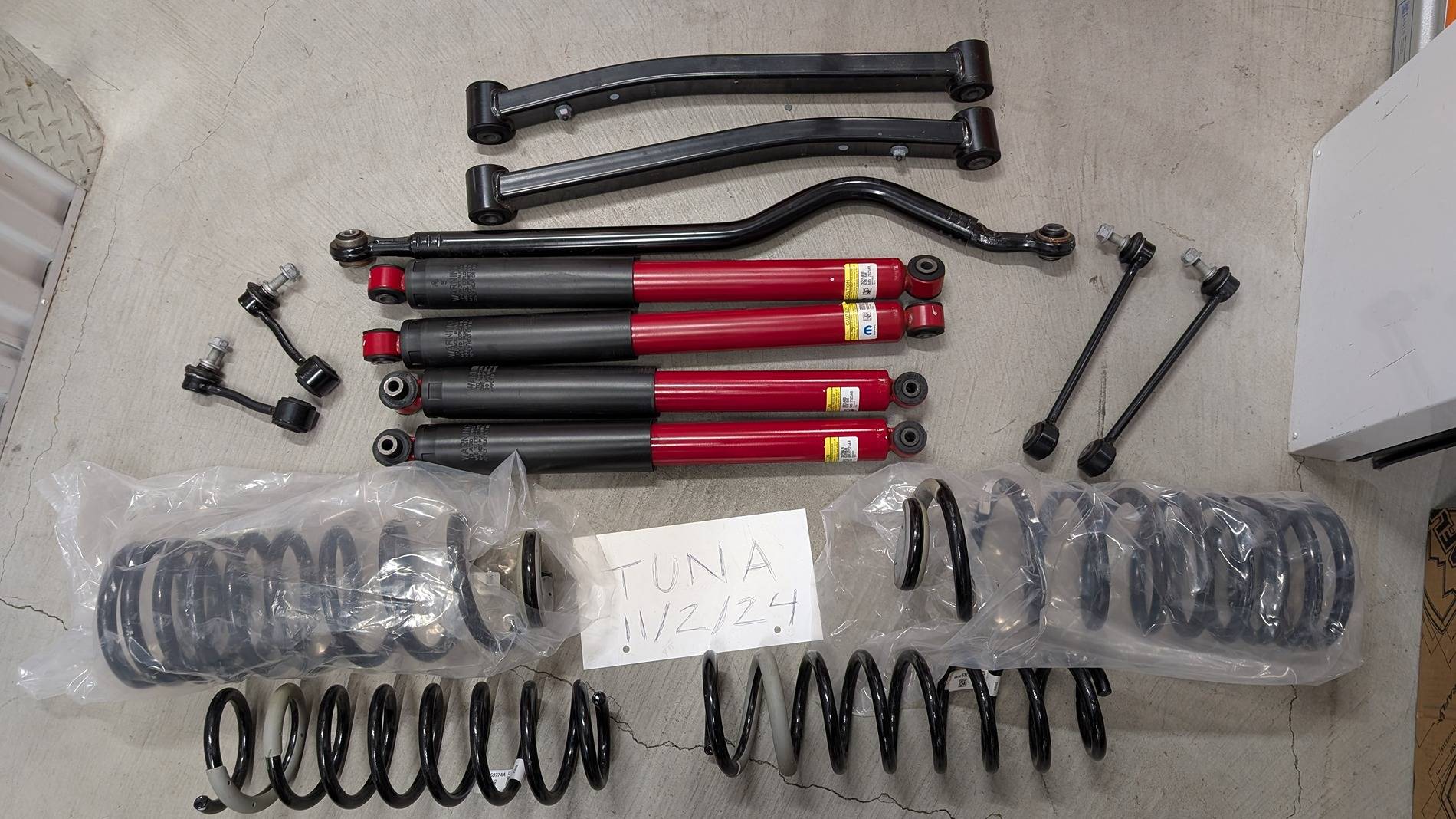 Jeep Gladiator Takeoff STOCK Willys Diesel suspension $400 PXL_20241102_232820786